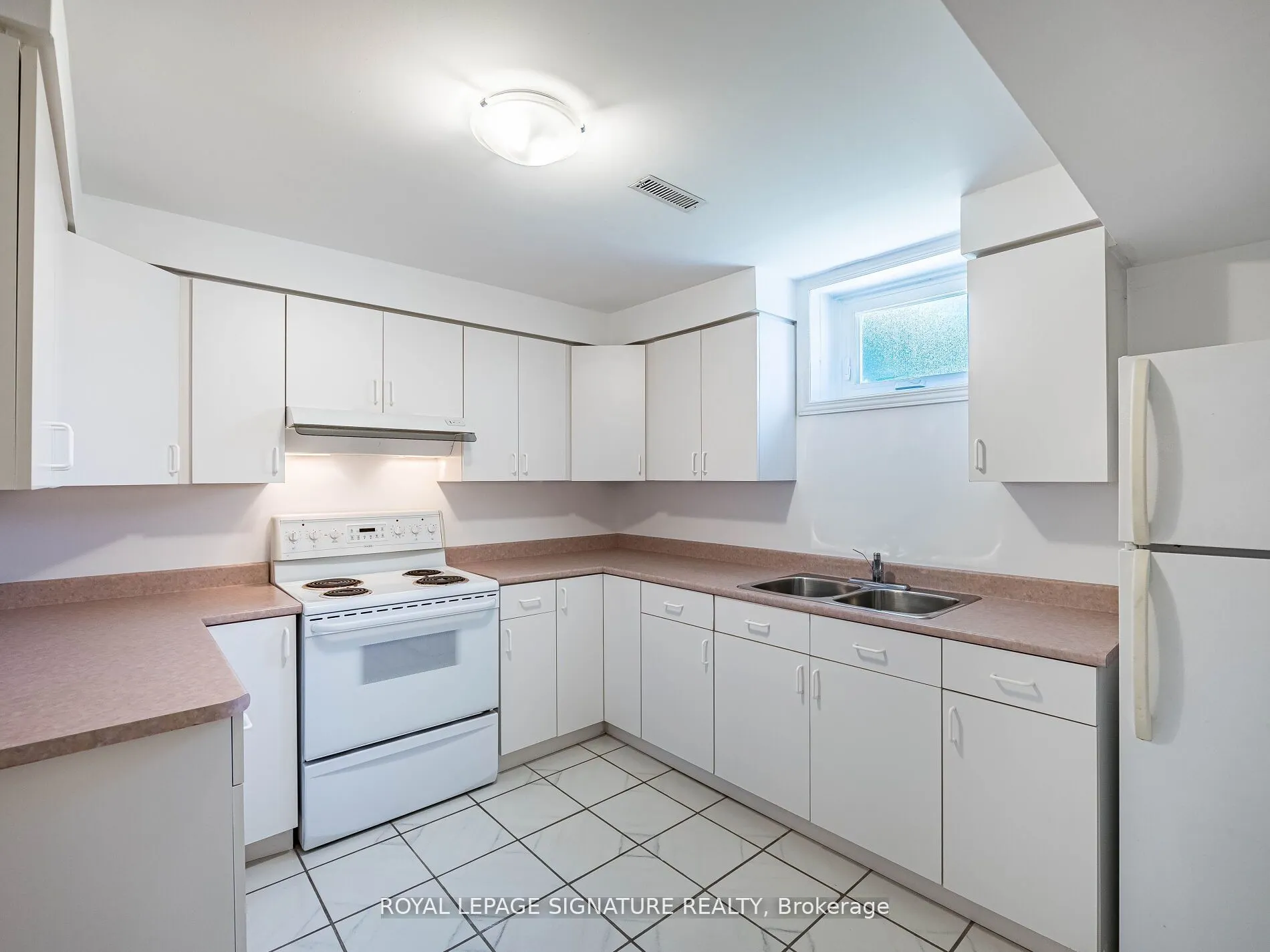 155 Silverhill Drive
