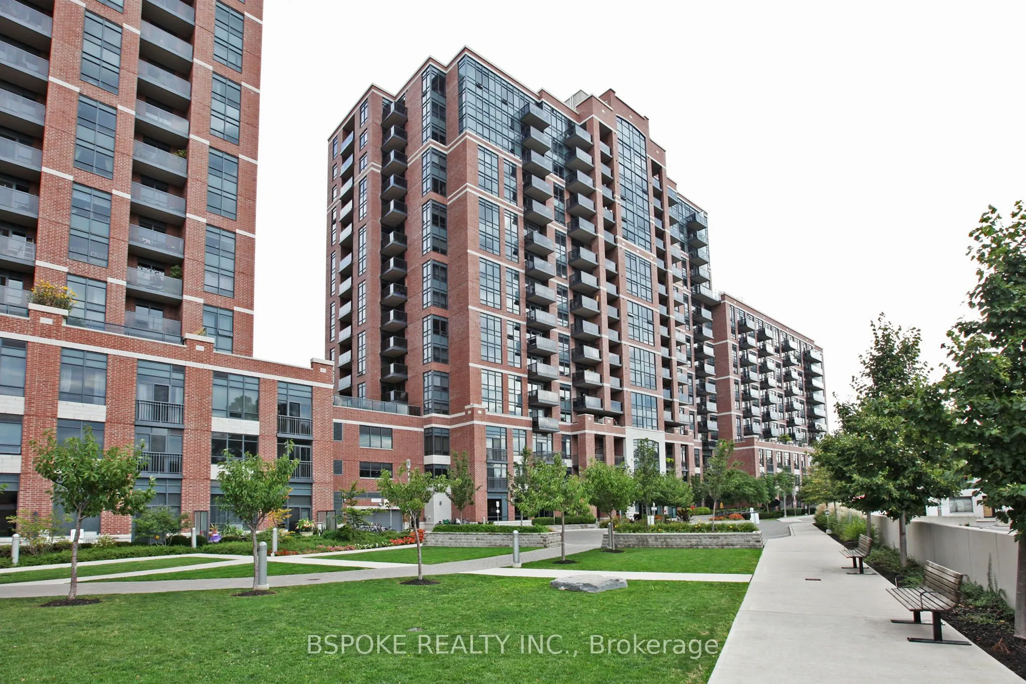 60 Heintzman Street, #2303