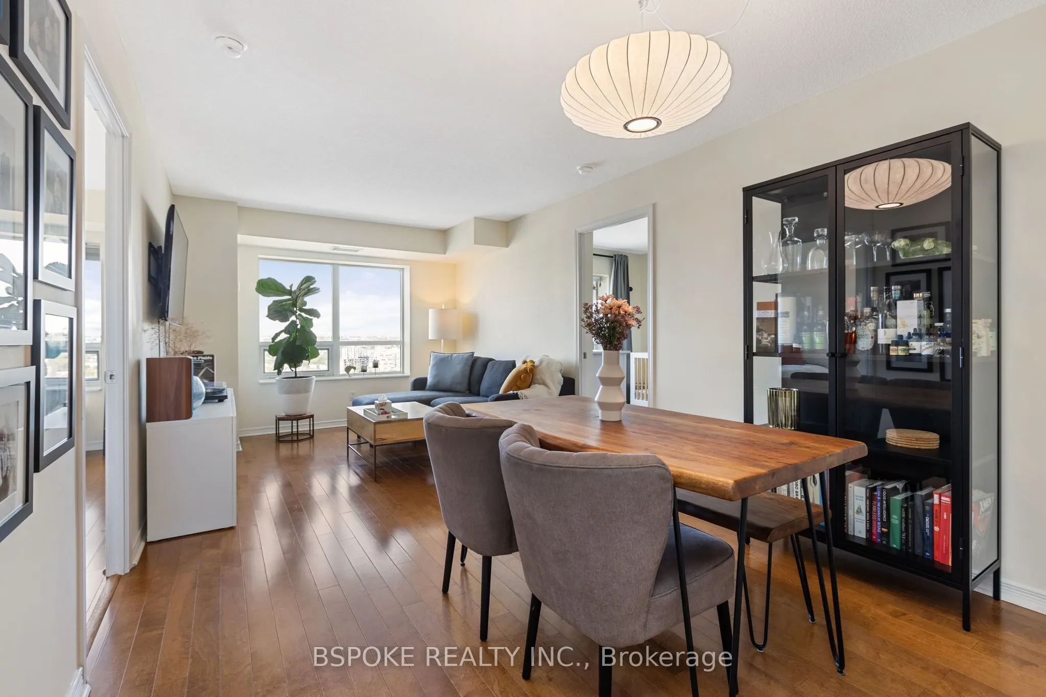 60 Heintzman Street, #2303