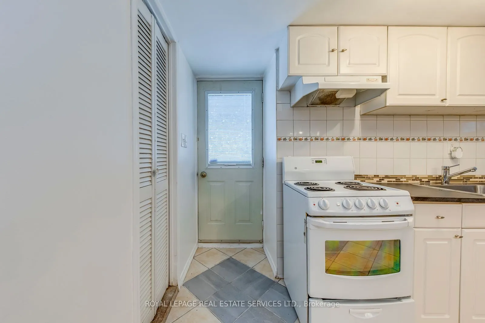 1516 Davenport Road, #G1