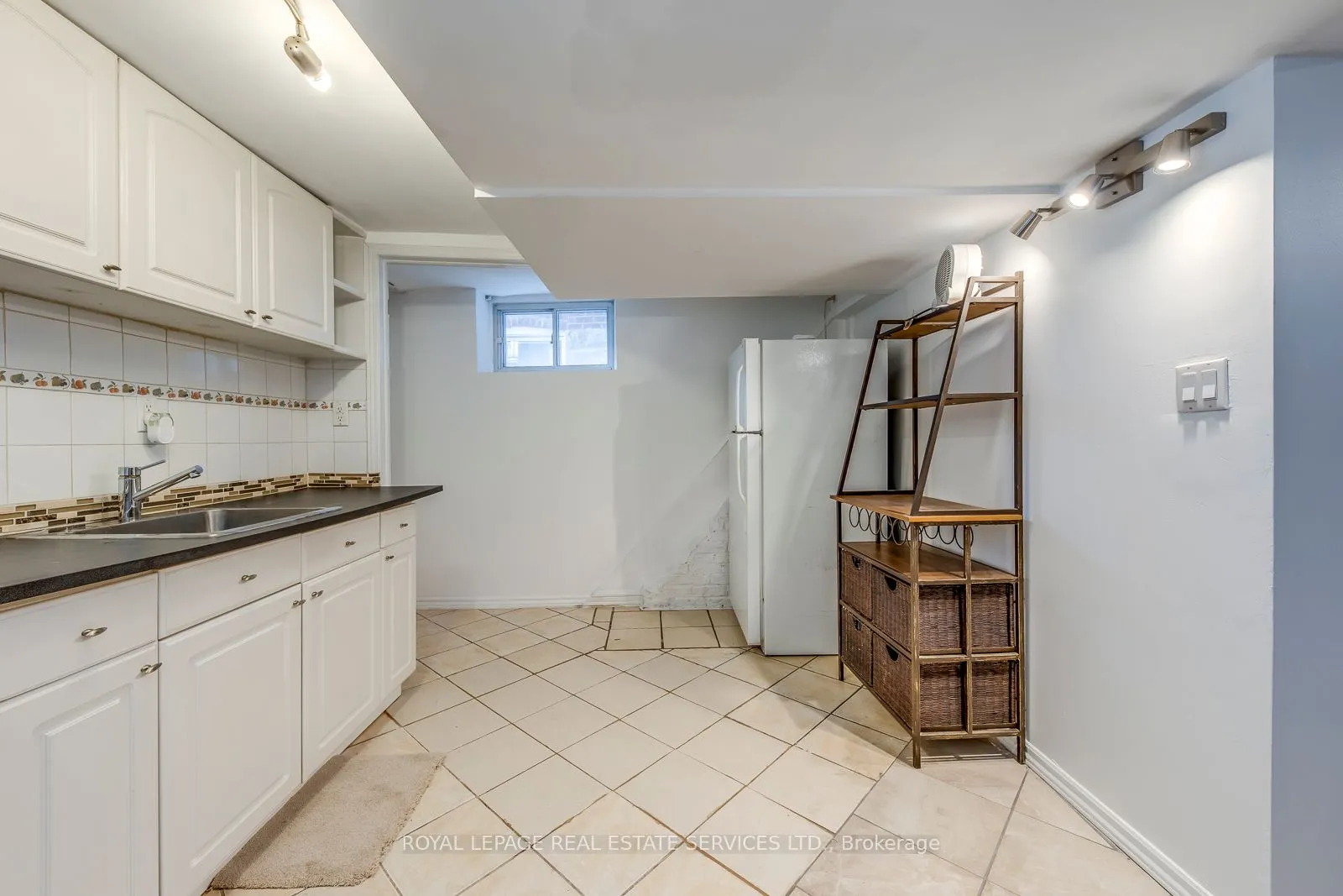 1516 Davenport Road, #G1