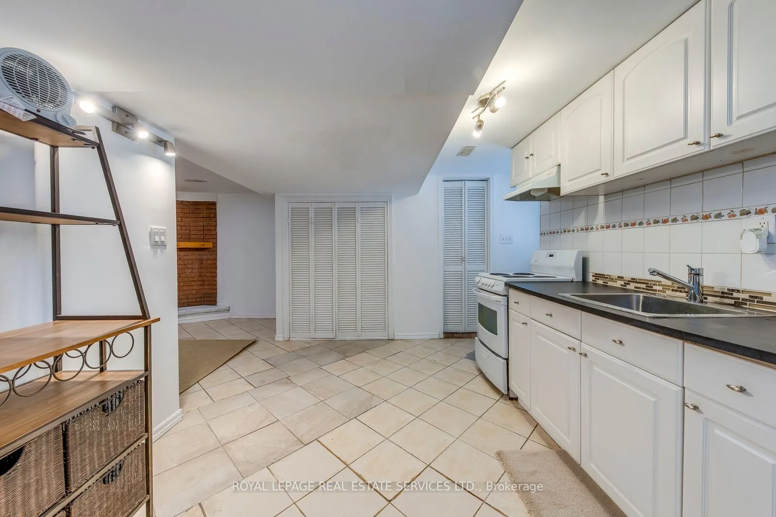 1516 Davenport Road, #G1