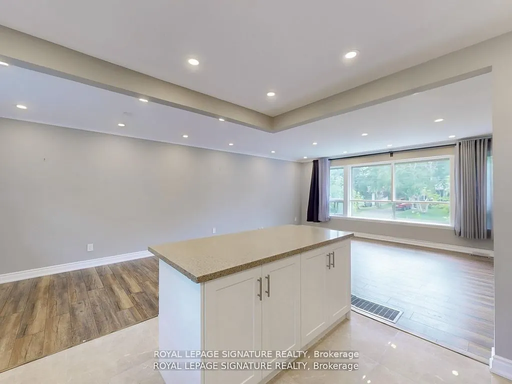 1821 Christopher Road