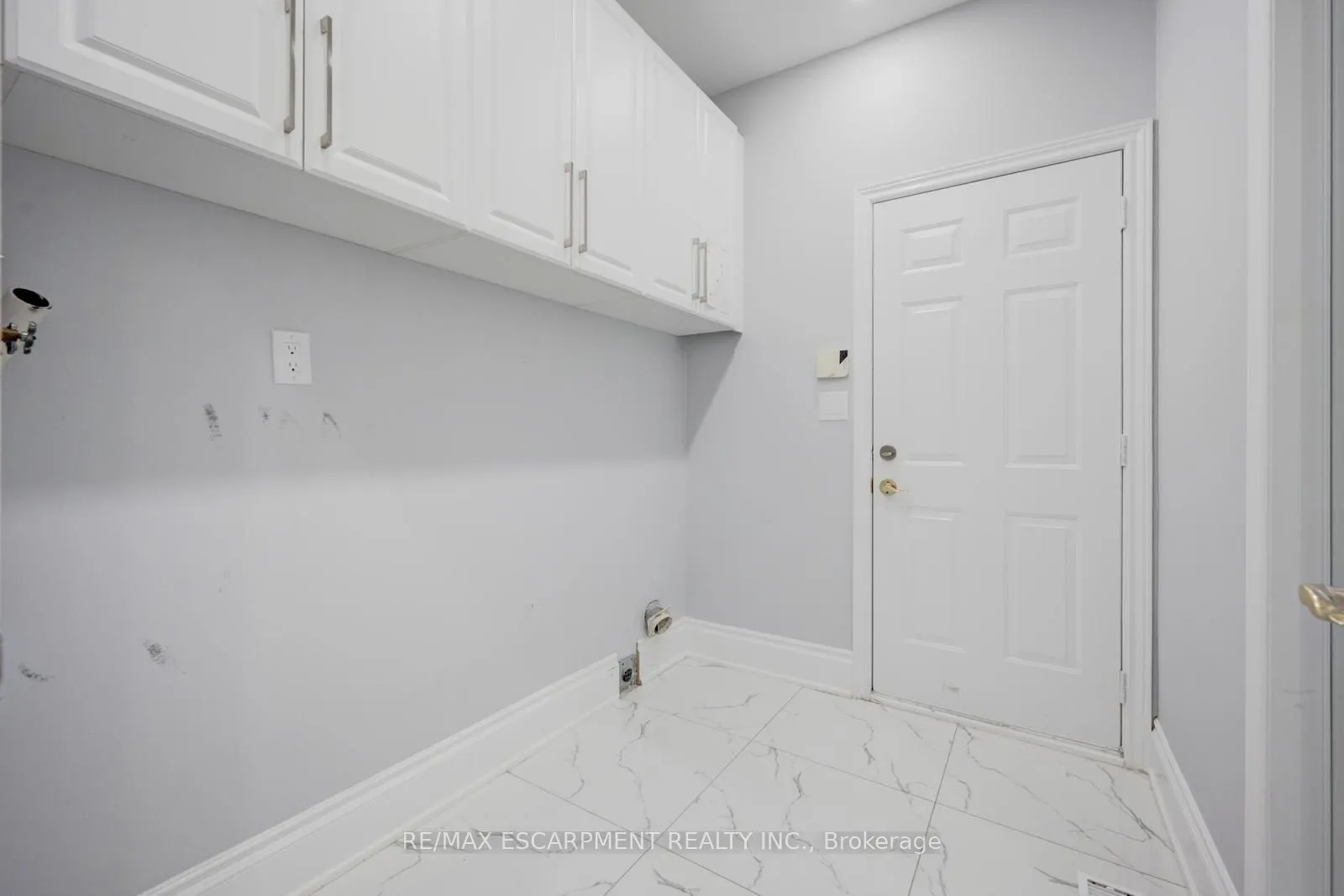 12 Larkdale Terrace, #7