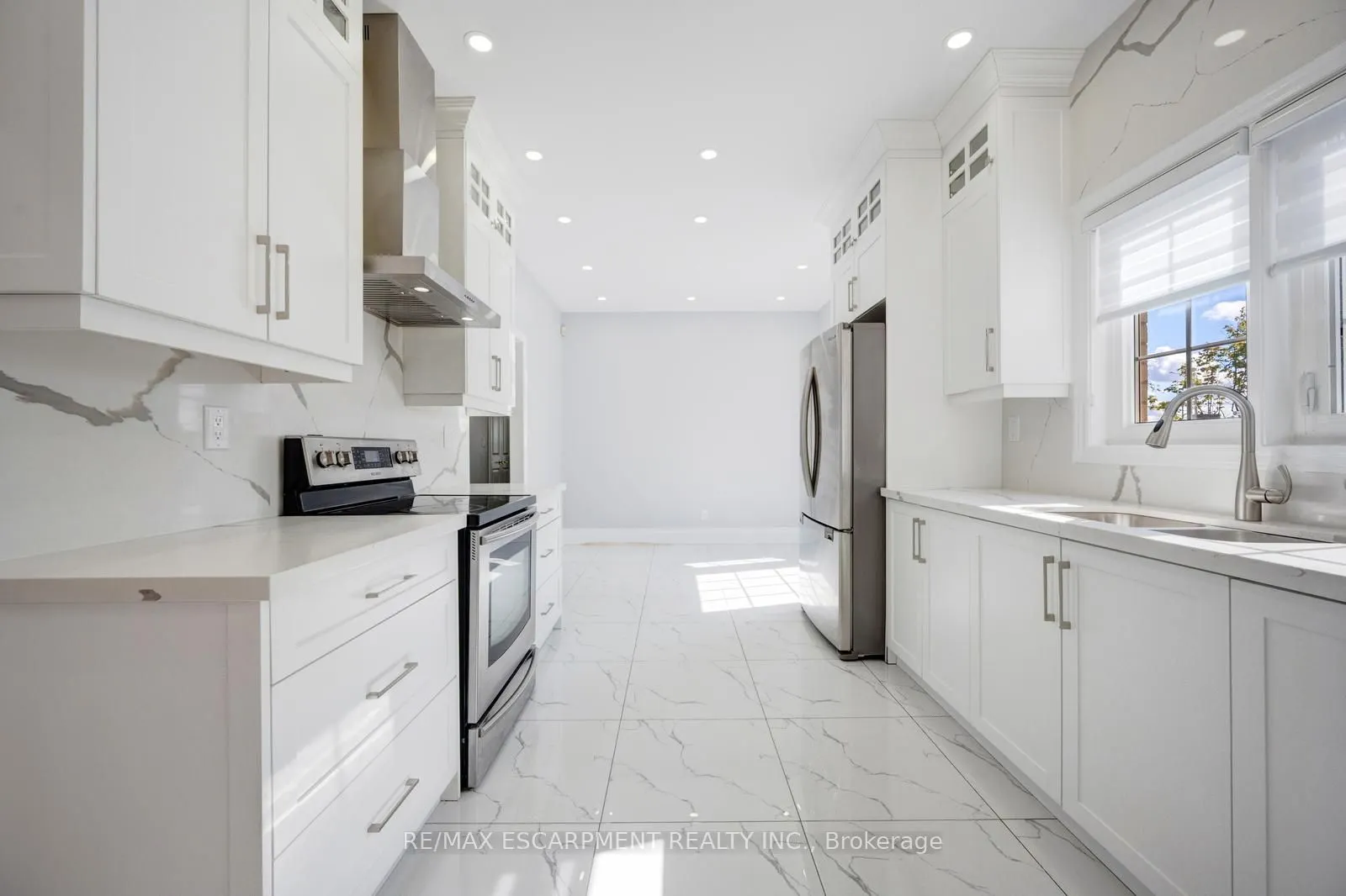 12 Larkdale Terrace, #7