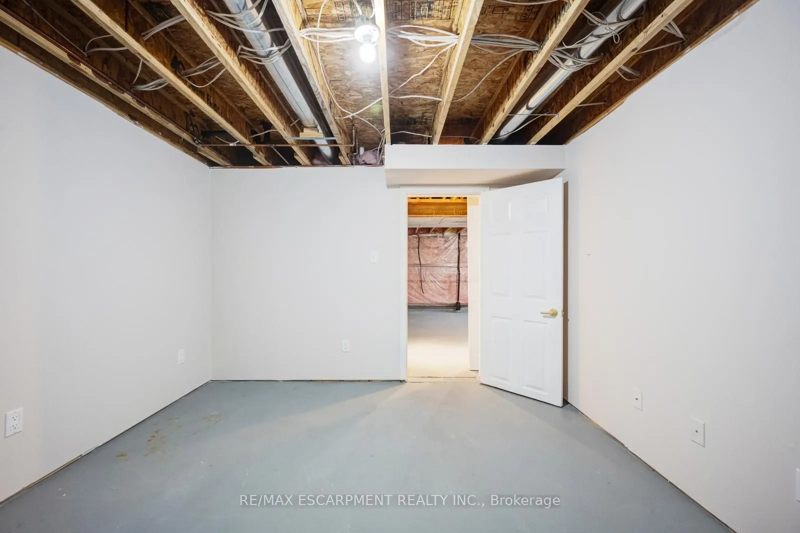 12 Larkdale Terrace, #7