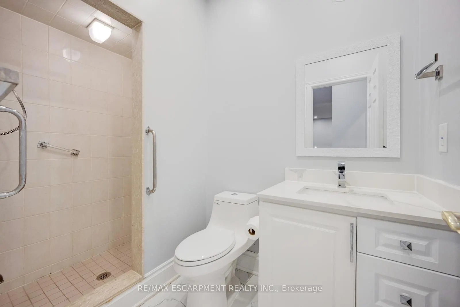 12 Larkdale Terrace, #7