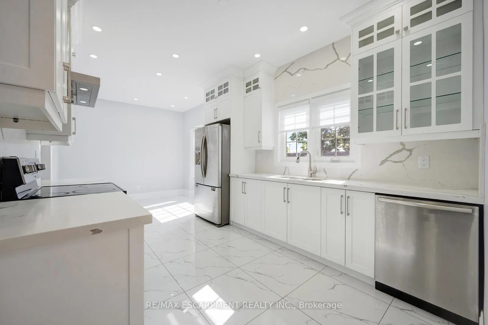 12 Larkdale Terrace, #7