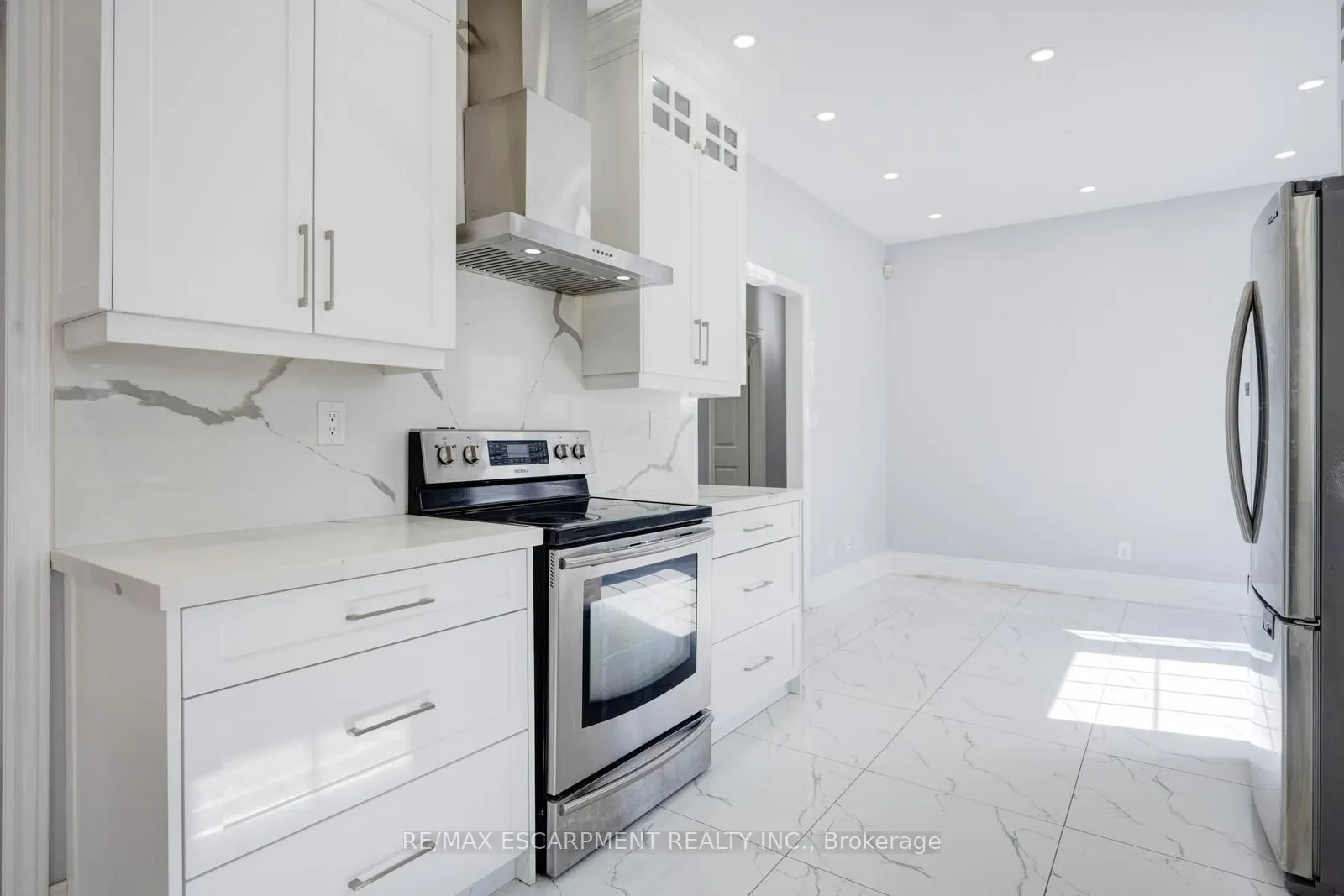 12 Larkdale Terrace, #7