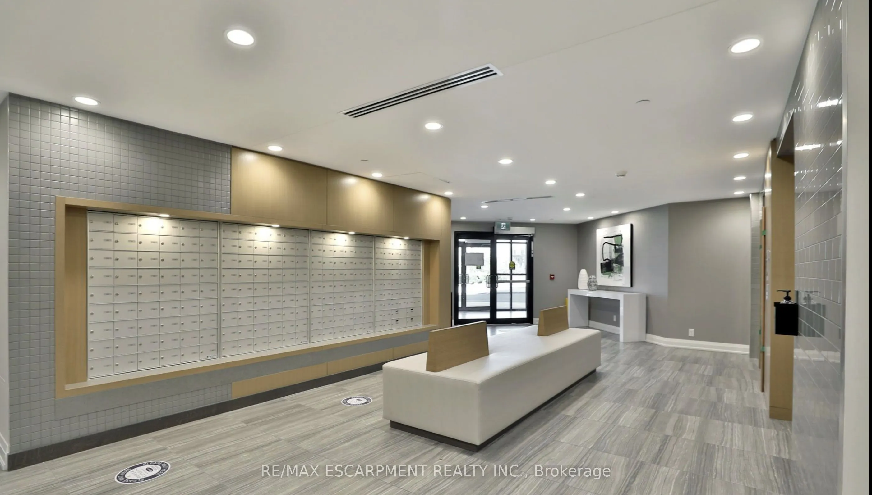 128 Grovewood Common, #632