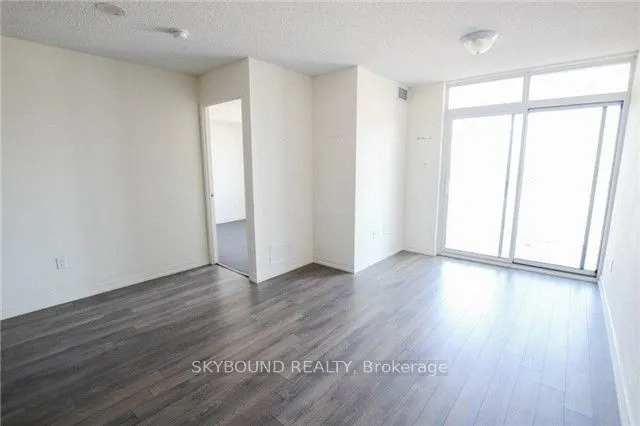 816 Lansdowne Avenue, #1108