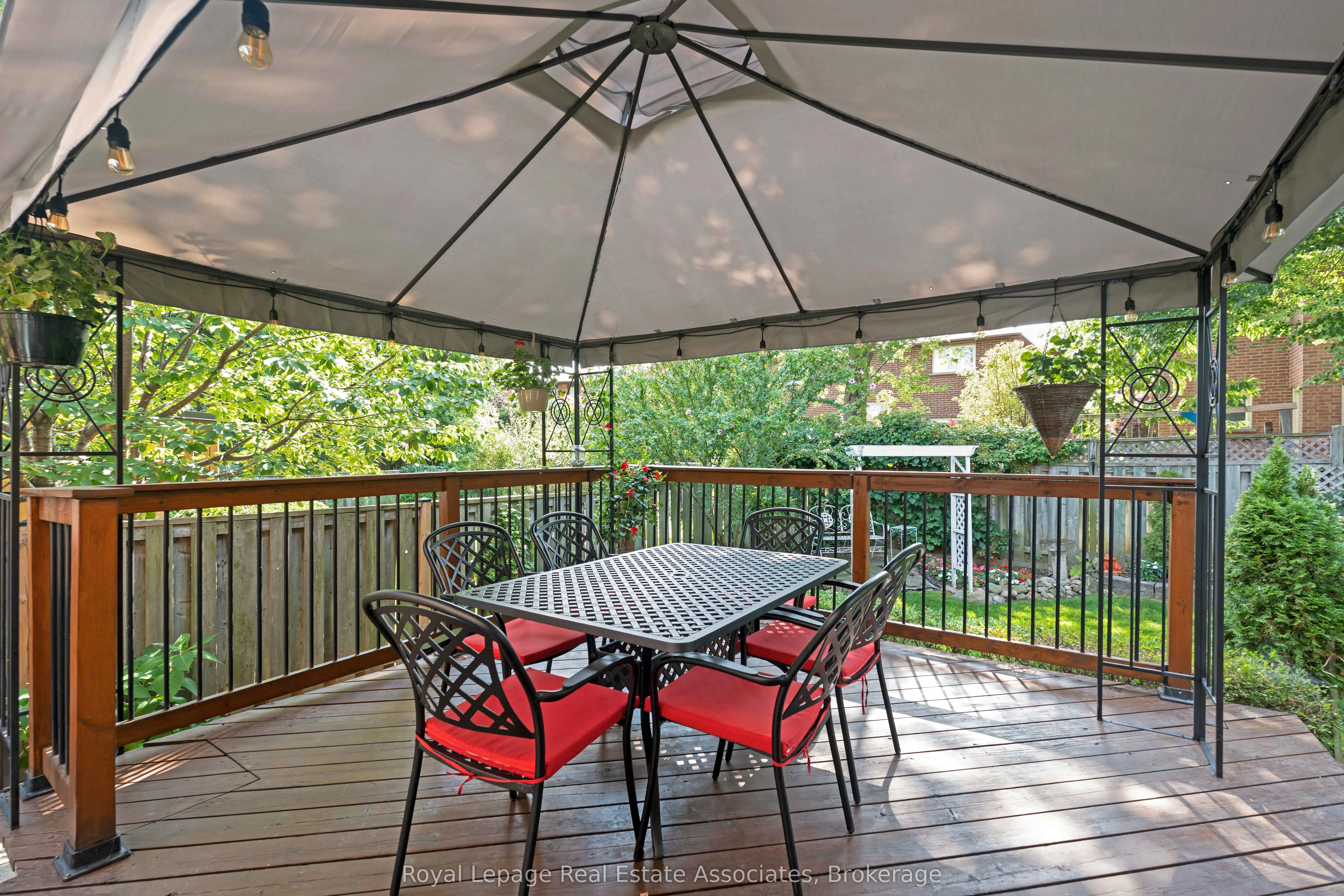 1202 Monks Passage