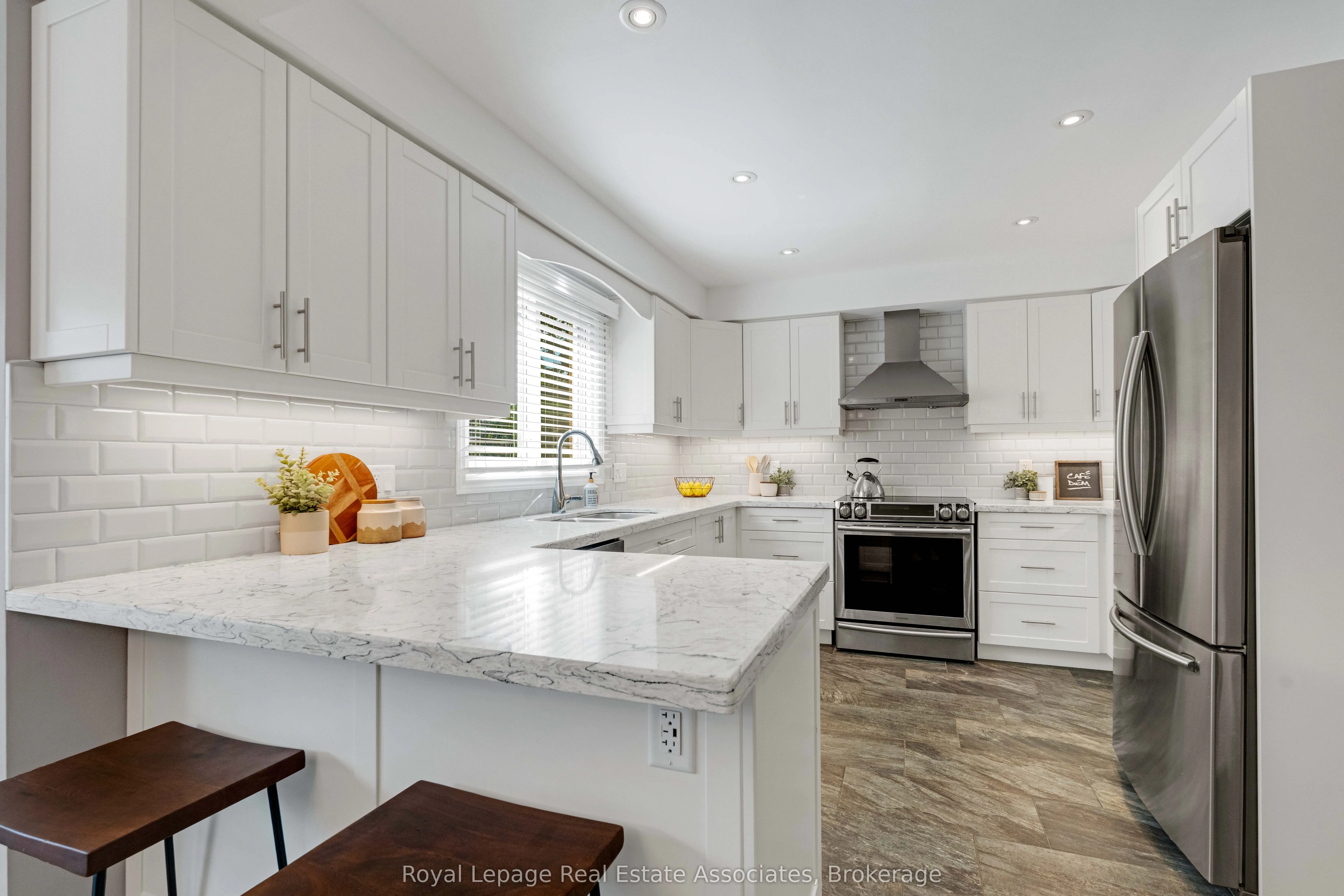 1202 Monks Passage
