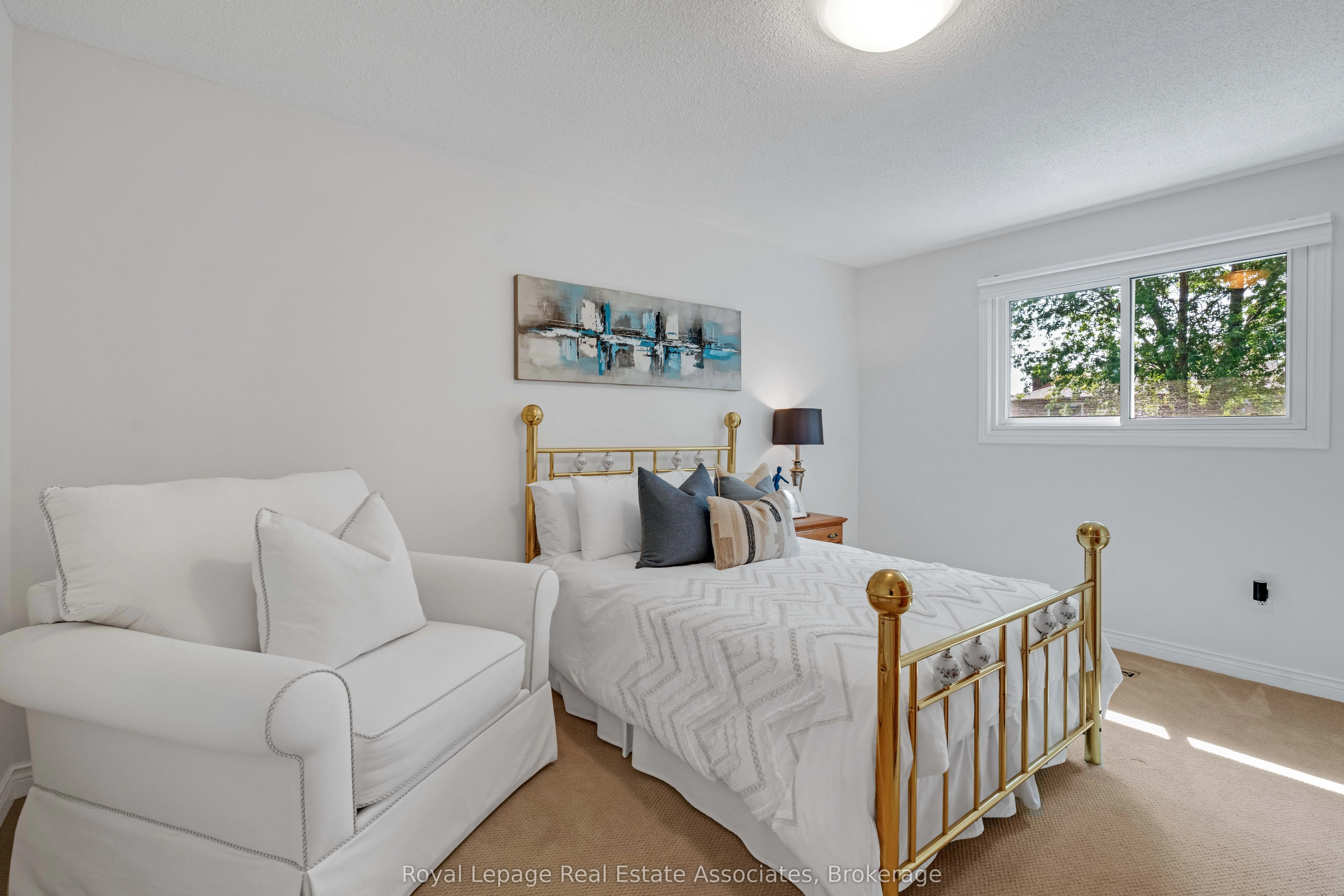 1202 Monks Passage