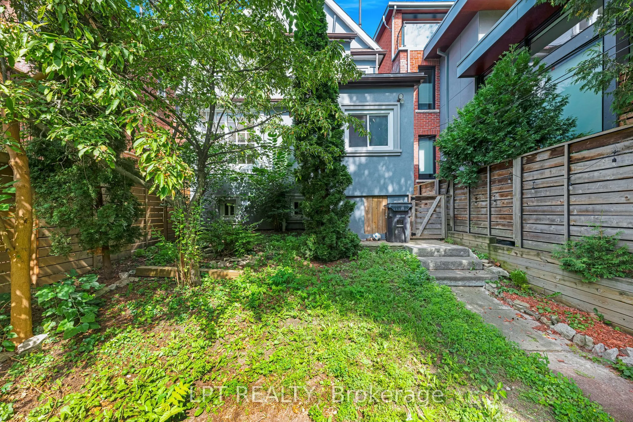 19 Marmaduke Street