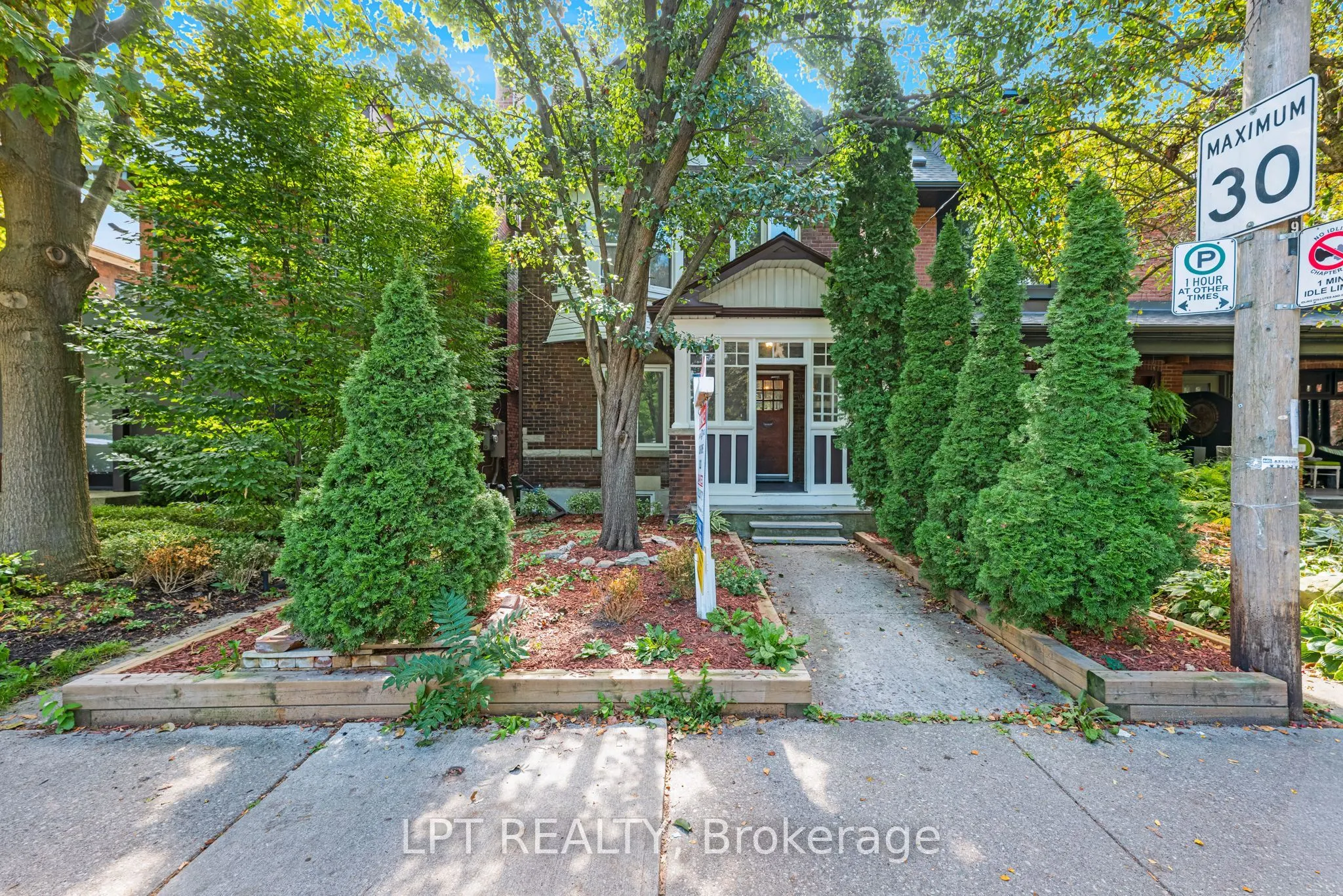19 Marmaduke Street