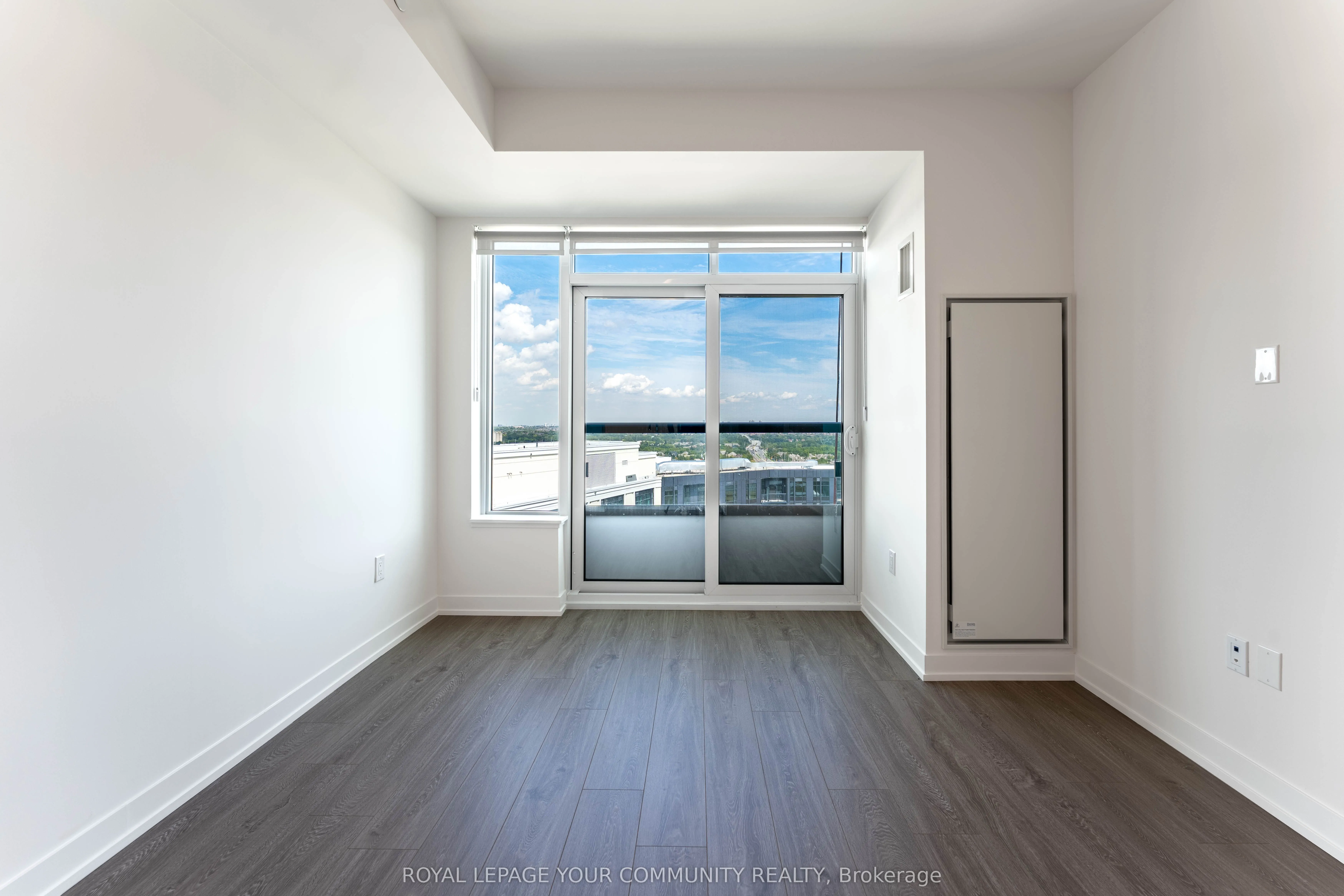 2485 Eglinton Avenue, #1412