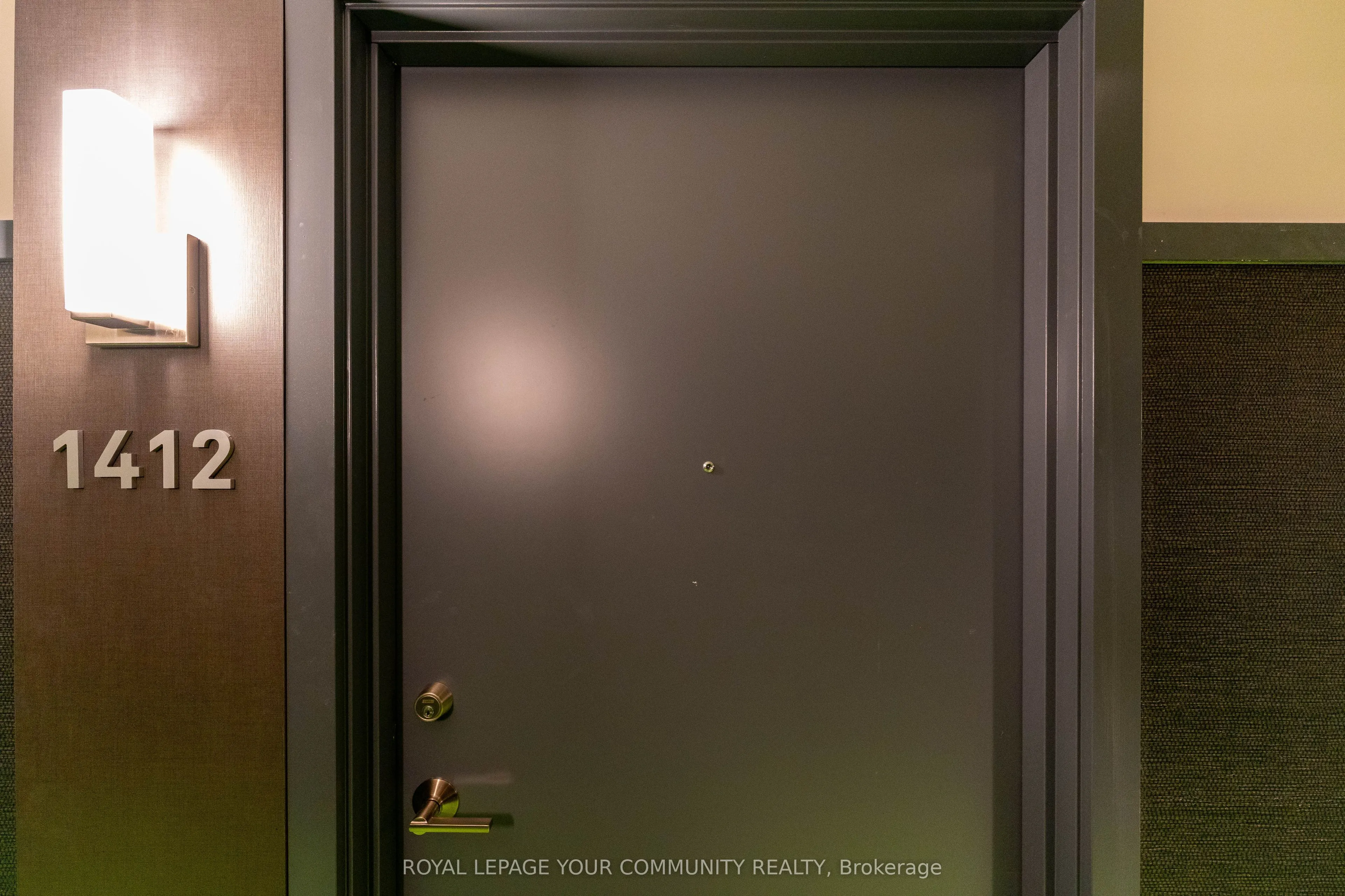 2485 Eglinton Avenue, #1412