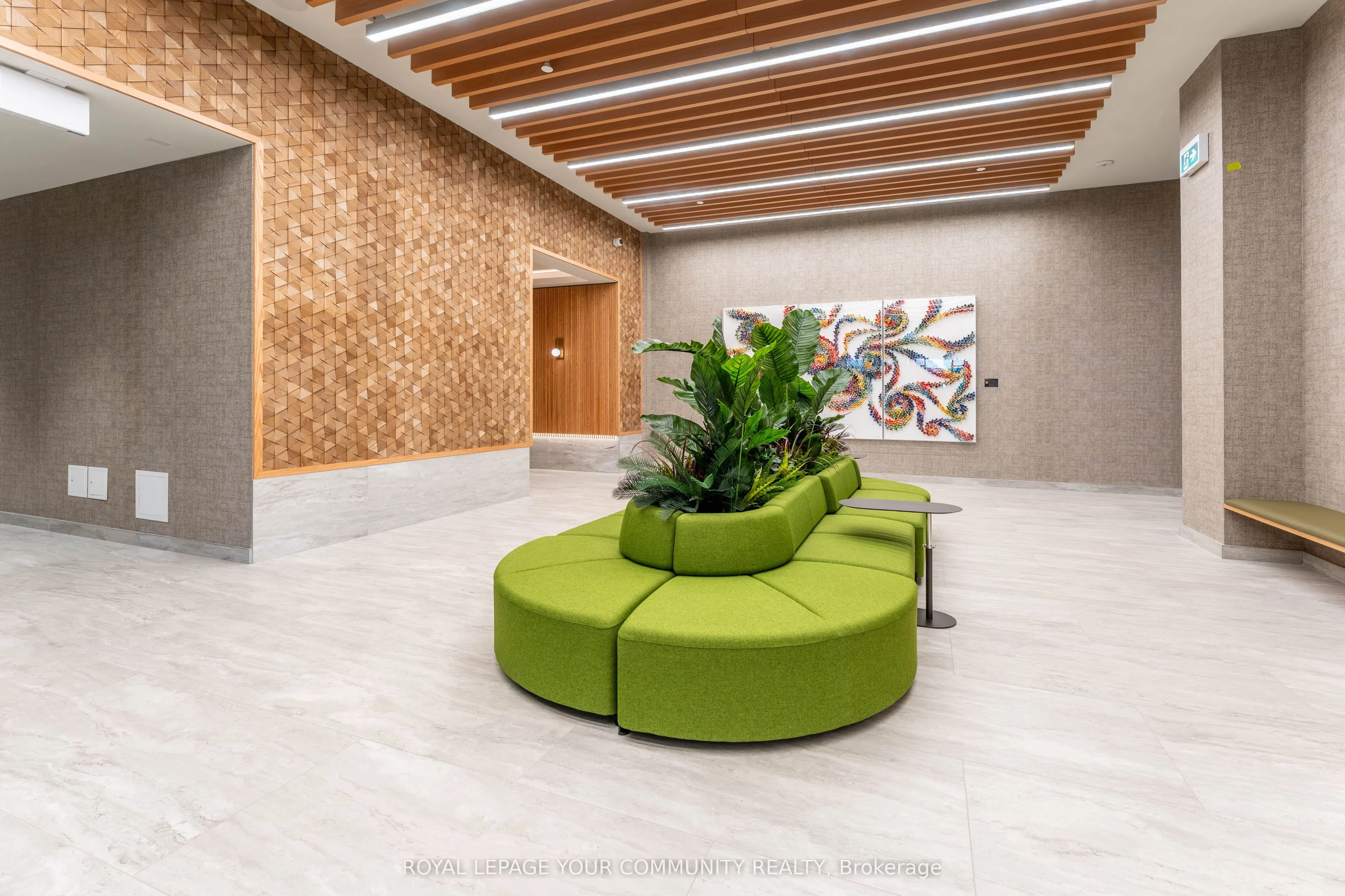 2485 Eglinton Avenue, #1412