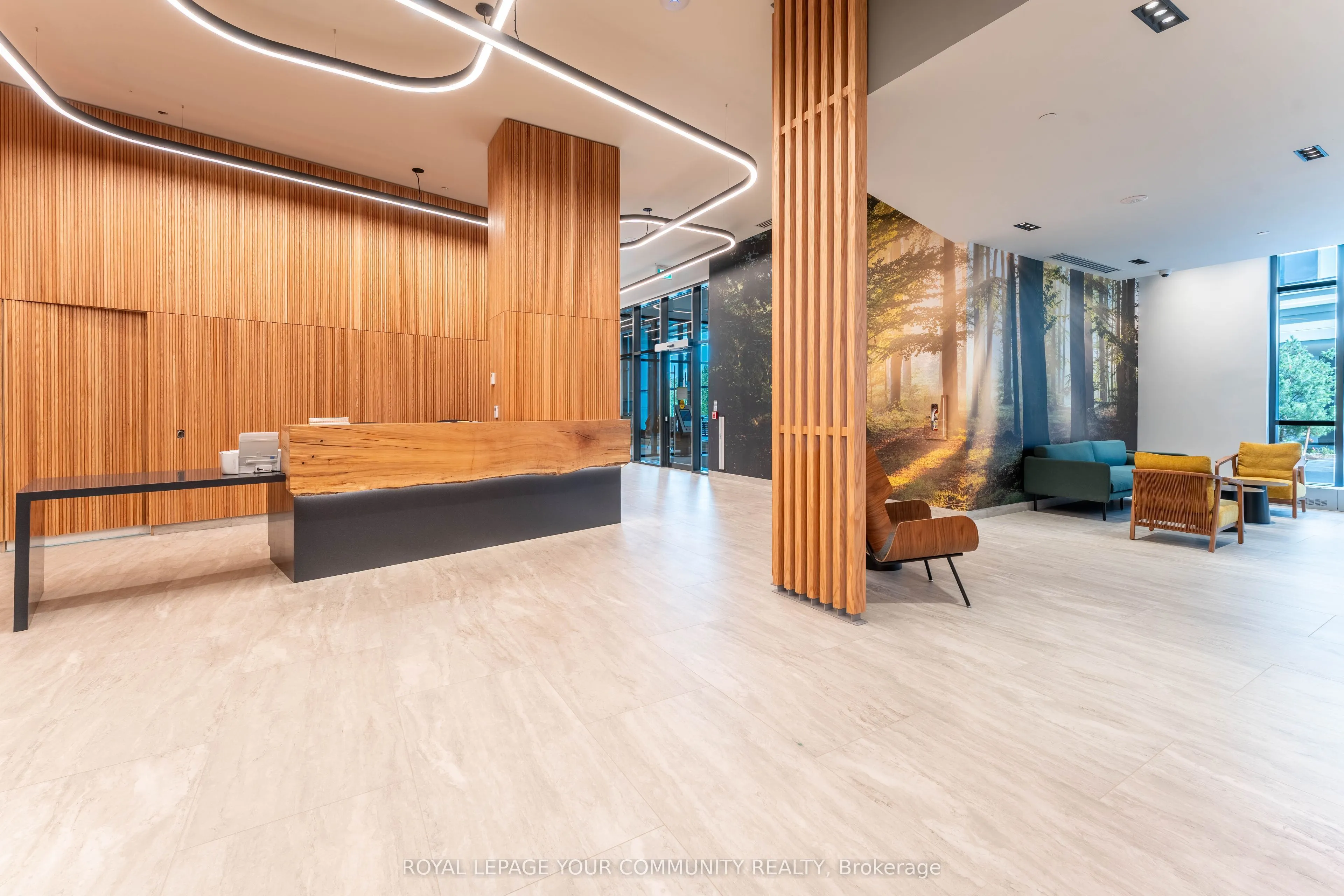 2485 Eglinton Avenue, #1412