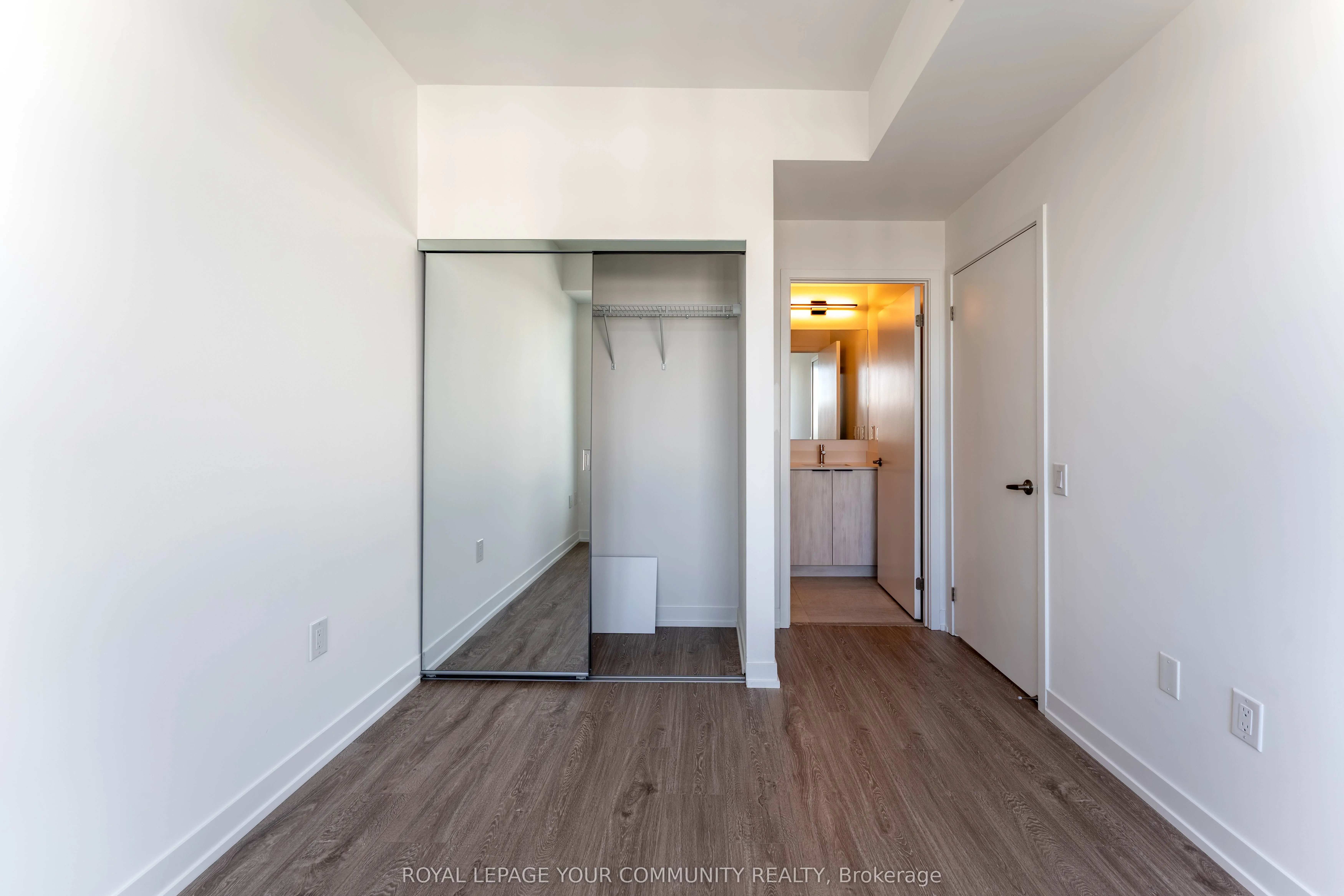 2485 Eglinton Avenue, #1412