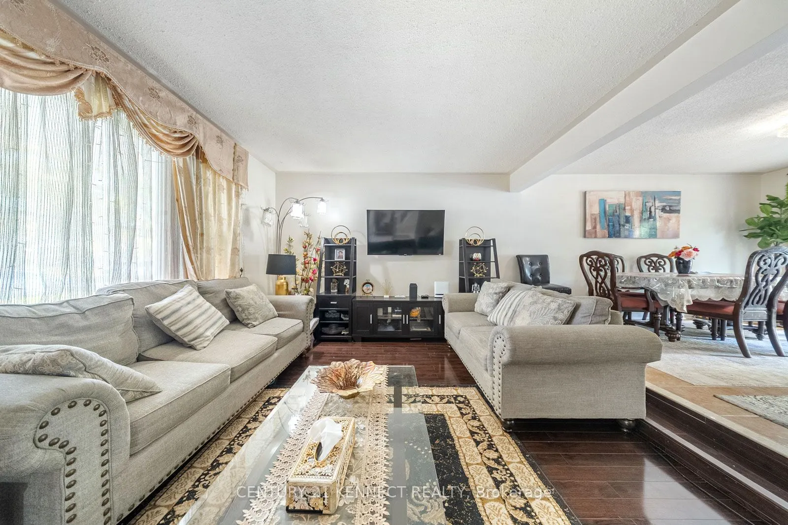 55 Braemar Drive