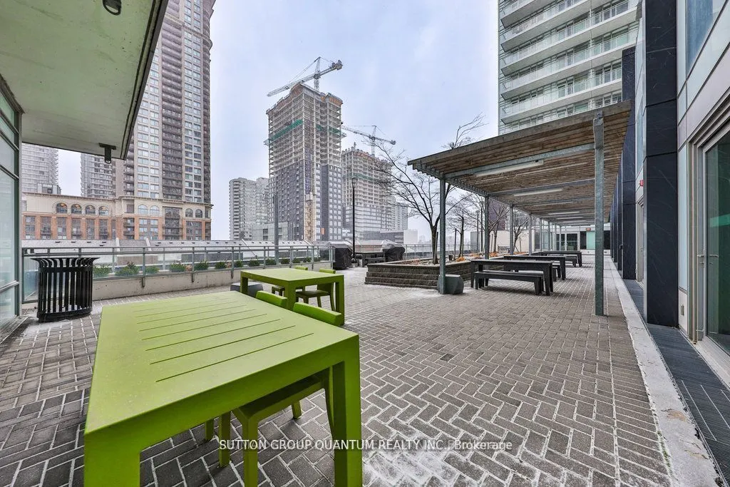 360 Square One Drive, #807