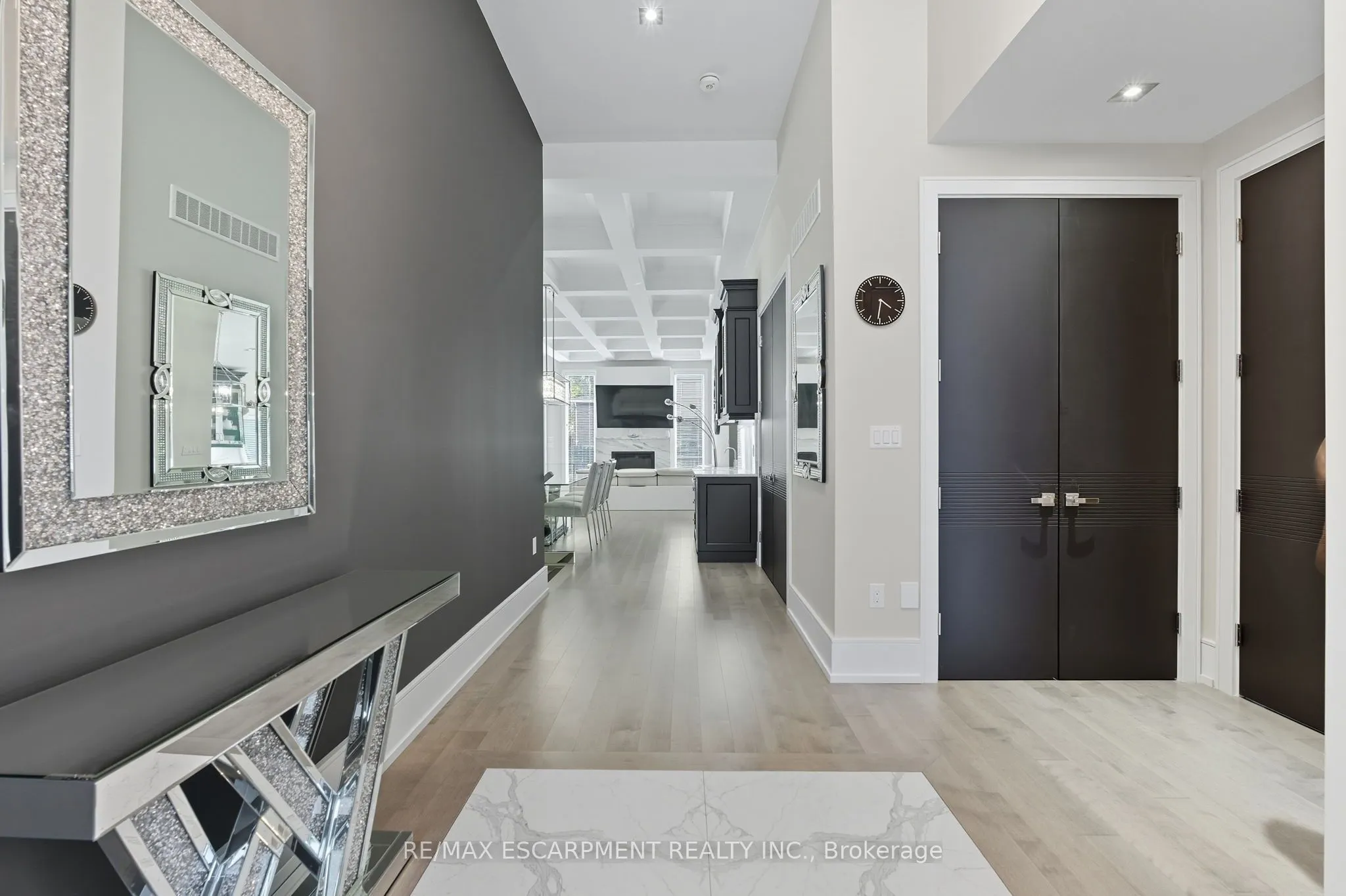 1048 Dovercourt Avenue