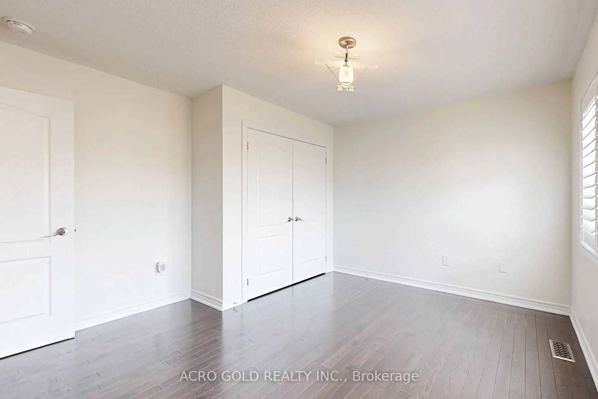 4681 Ray Lane
