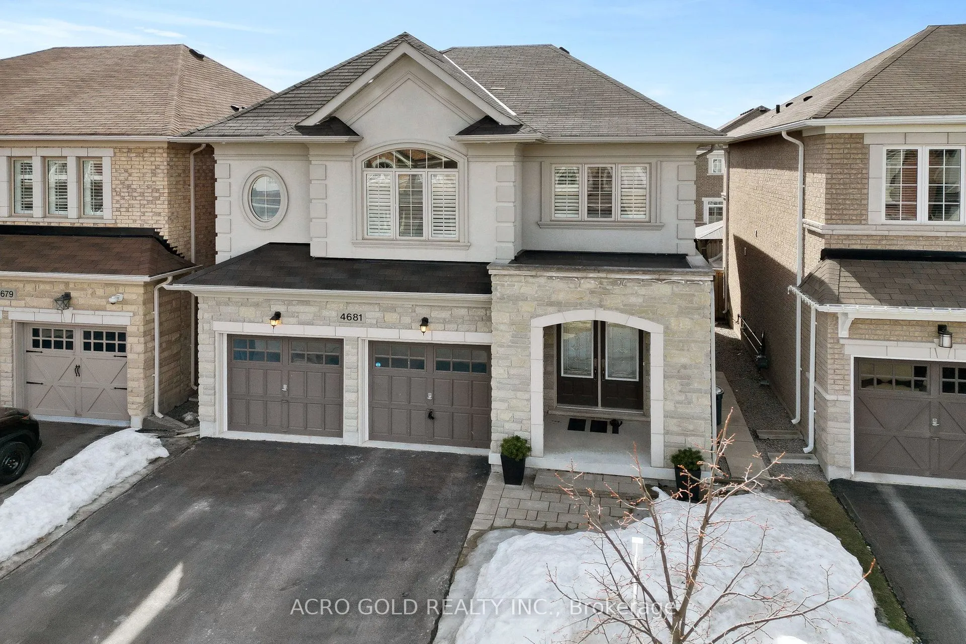 4681 Ray Lane