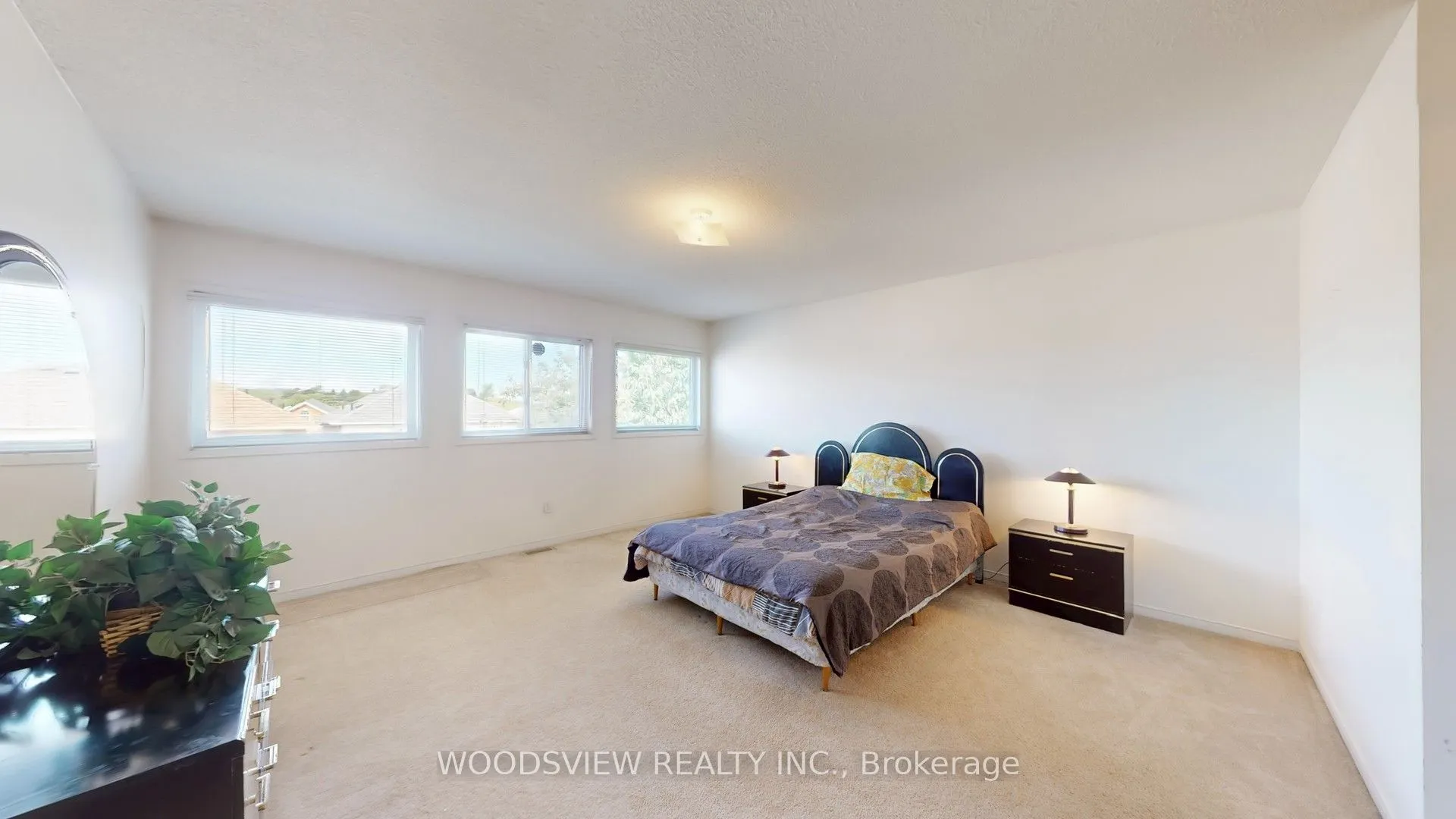 1171 Foxglove Place
