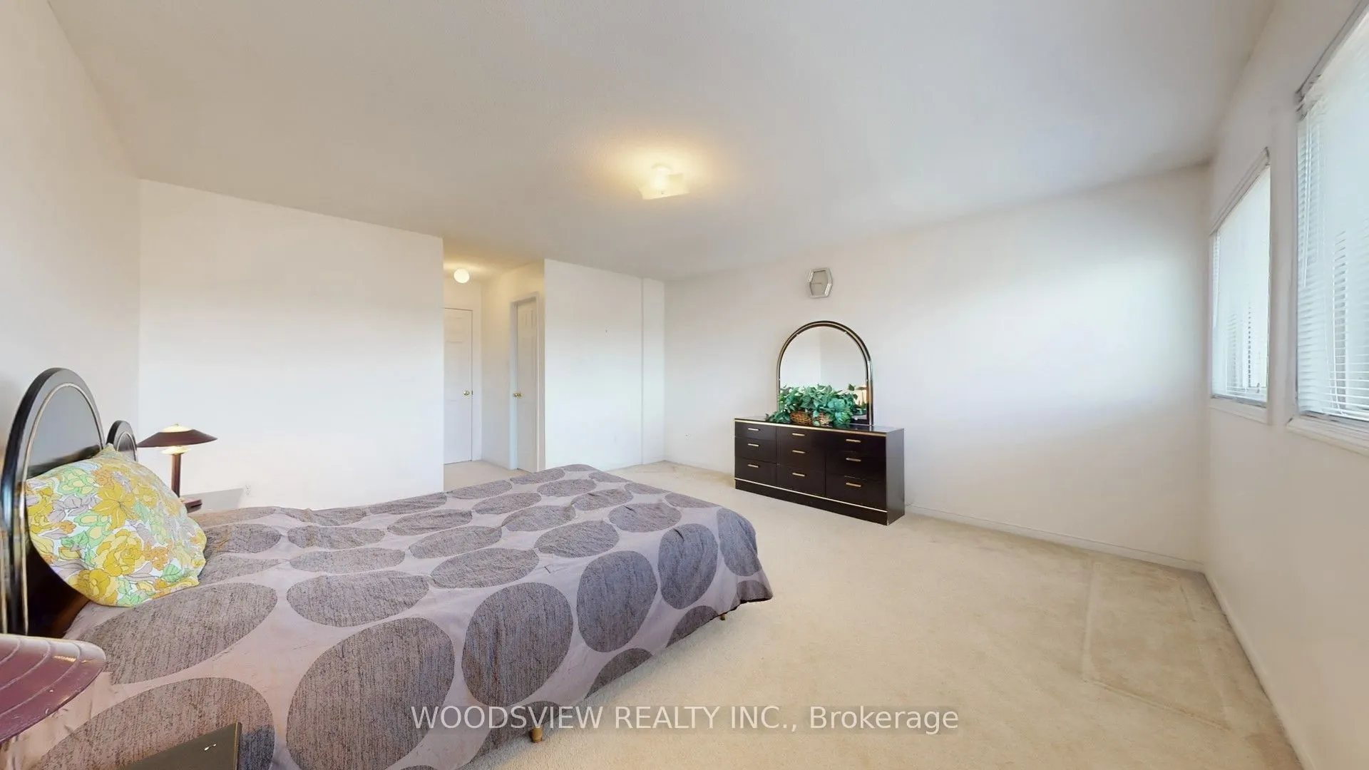 1171 Foxglove Place
