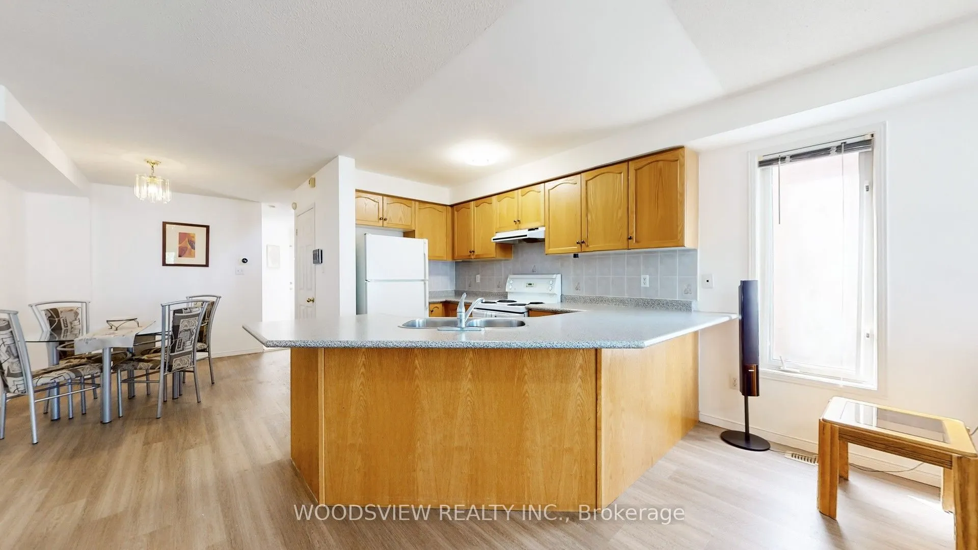 1171 Foxglove Place