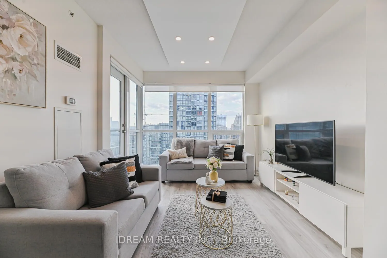 510 Curran Place, #3906