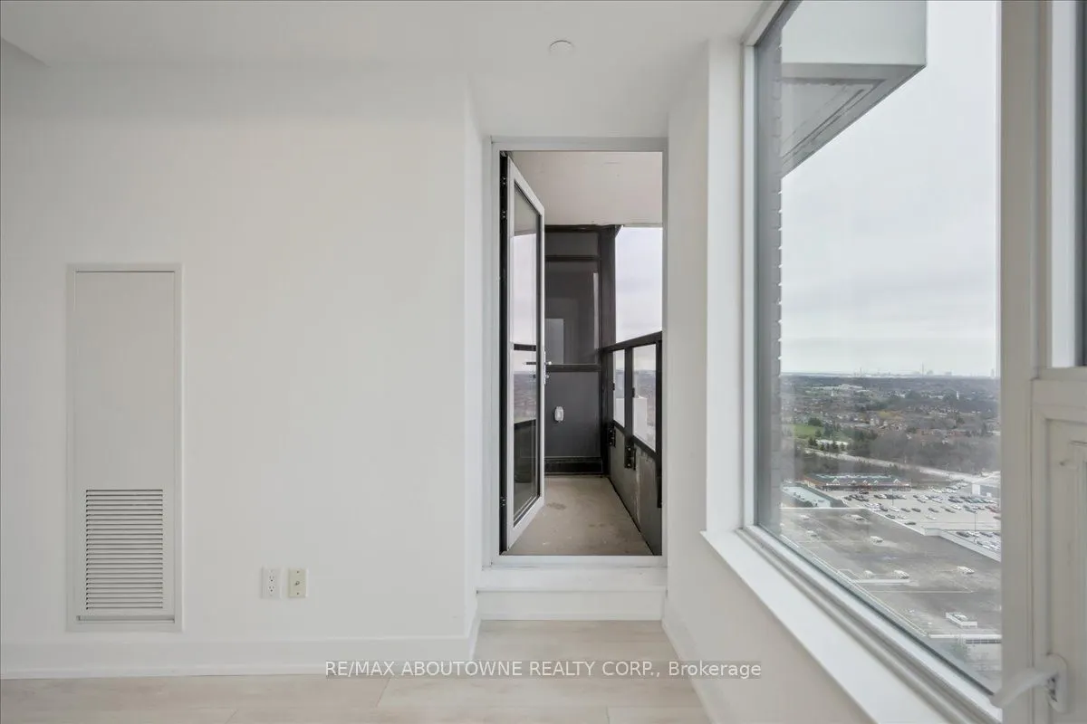 297 Oak Walk Drive, #2203
