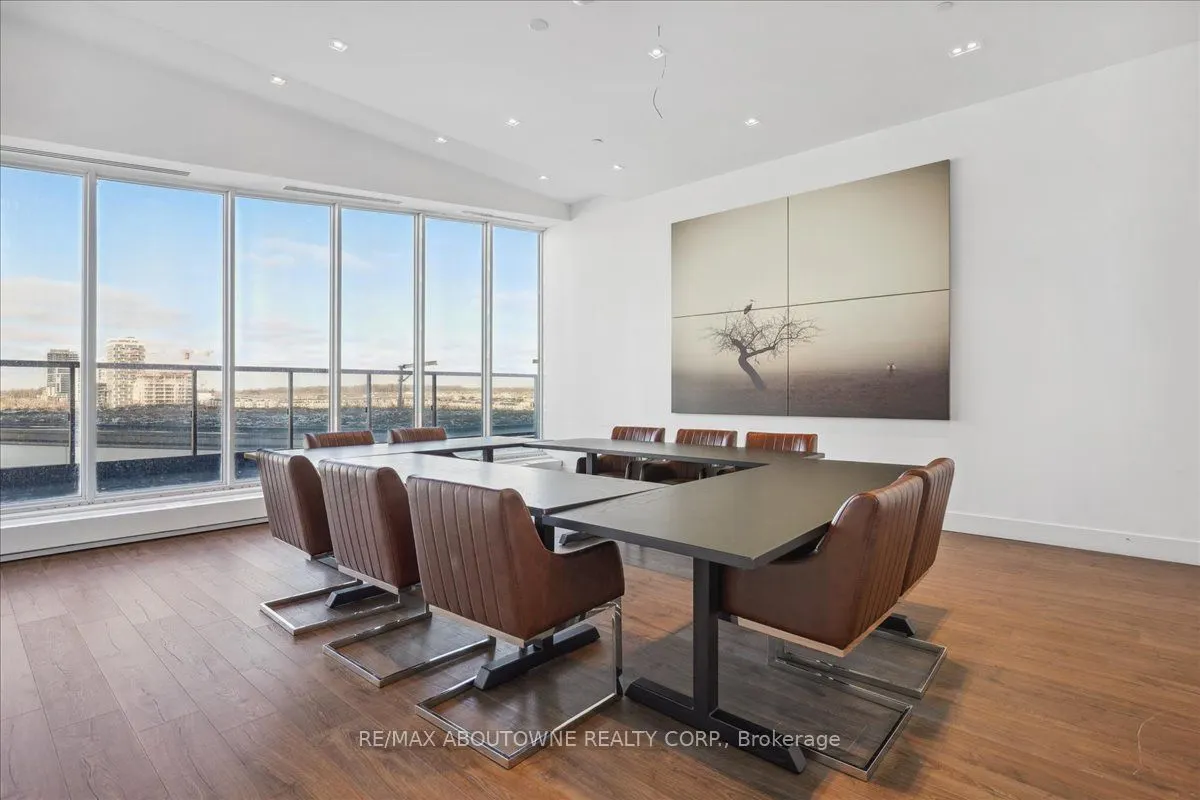 297 Oak Walk Drive, #2203