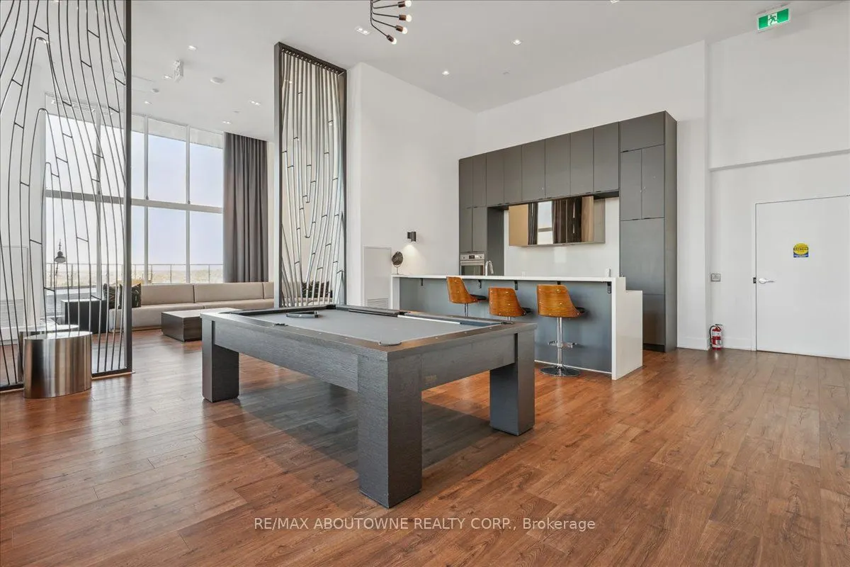 297 Oak Walk Drive, #2203