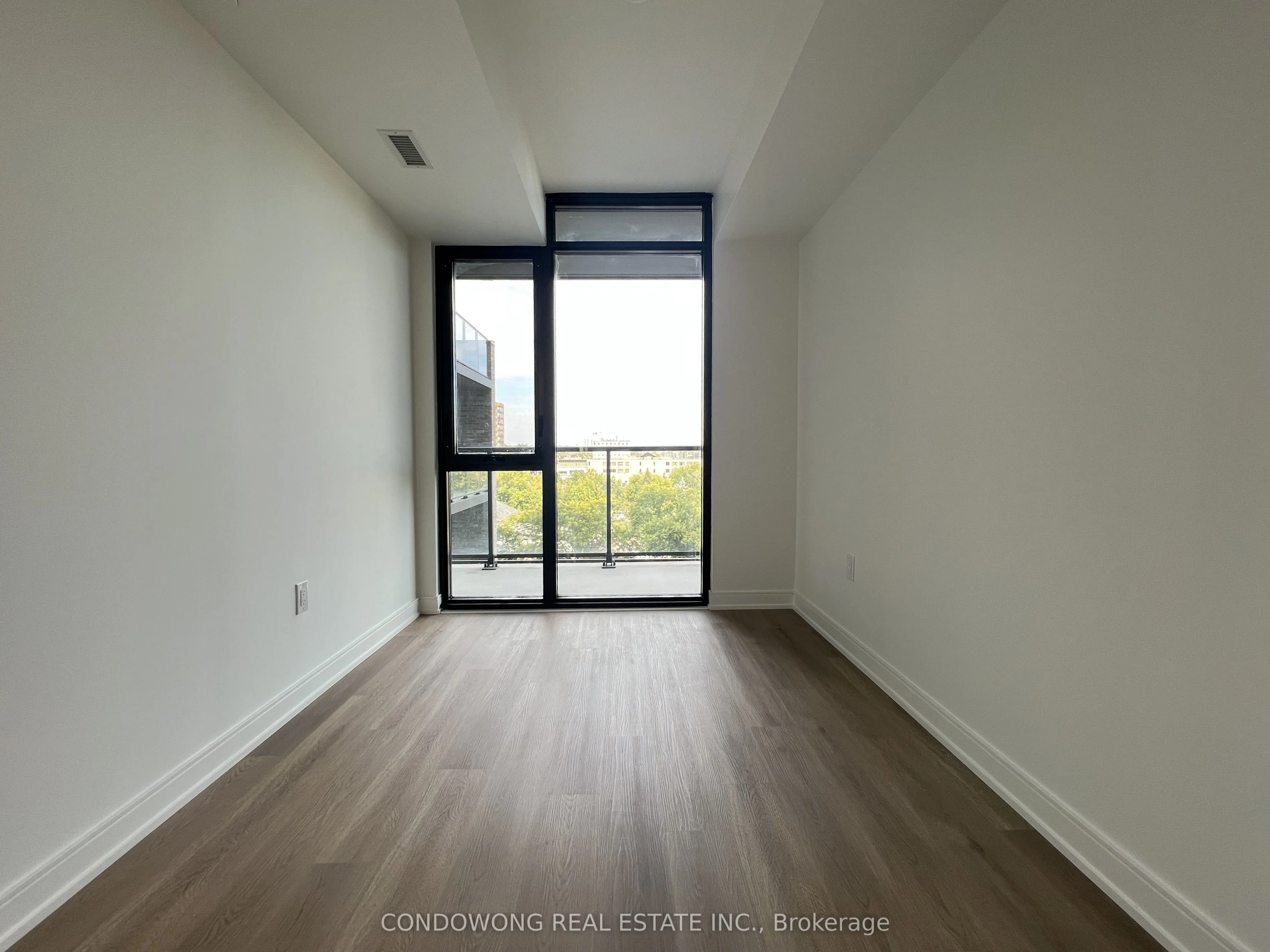 3009 Novar Road, #528