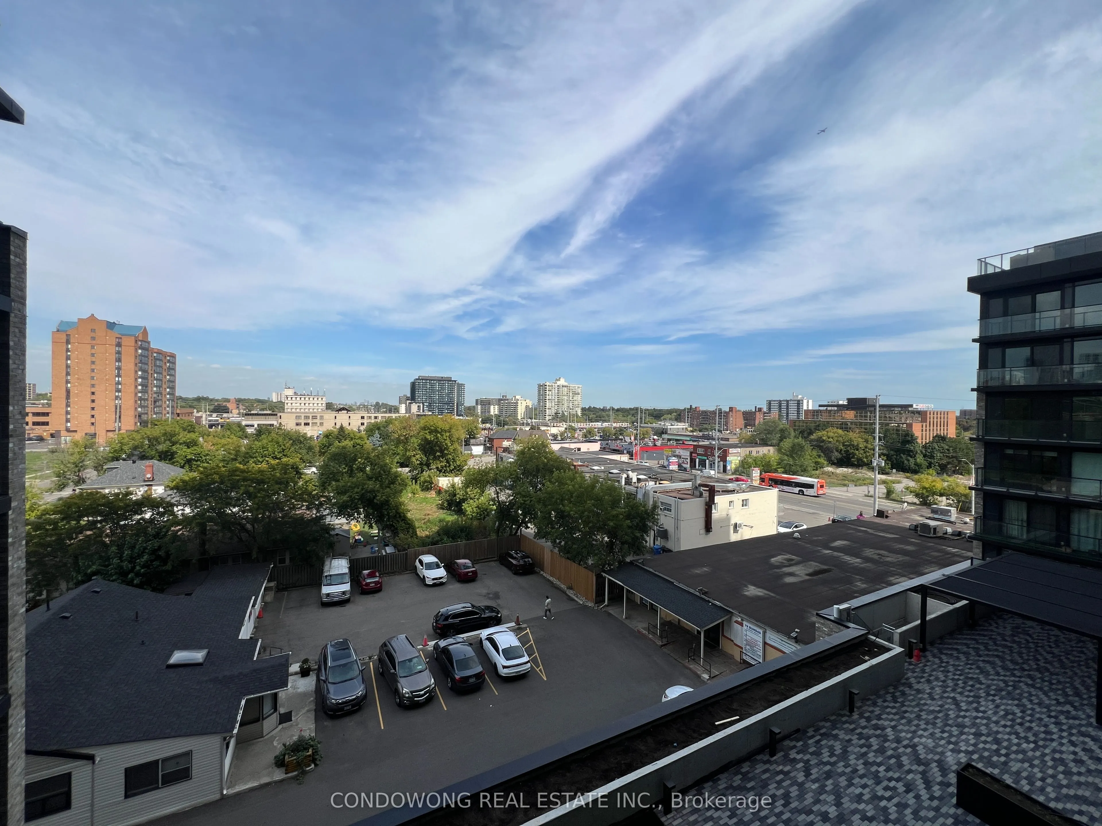 3009 Novar Road, #528