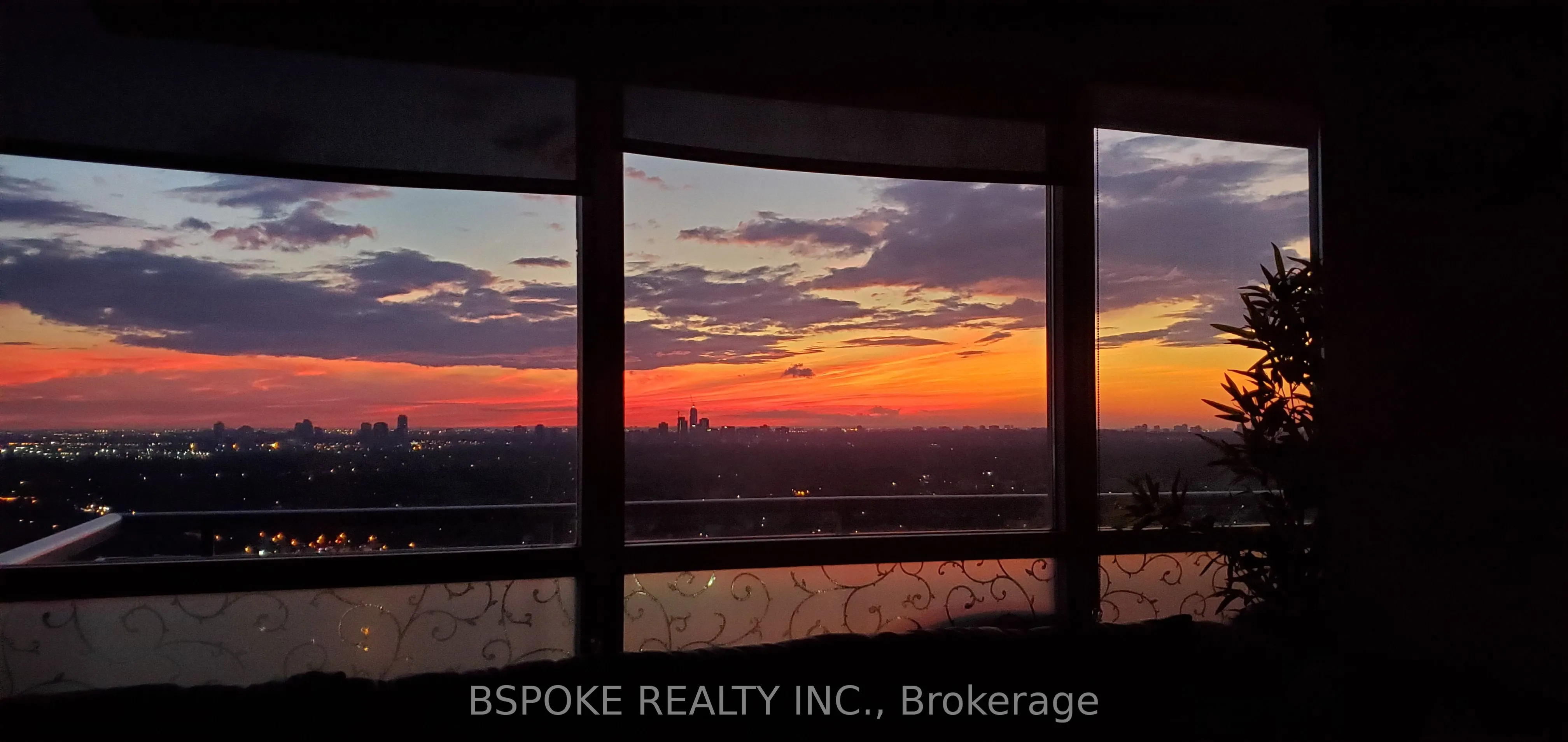 16 Brookers Lane, #3302