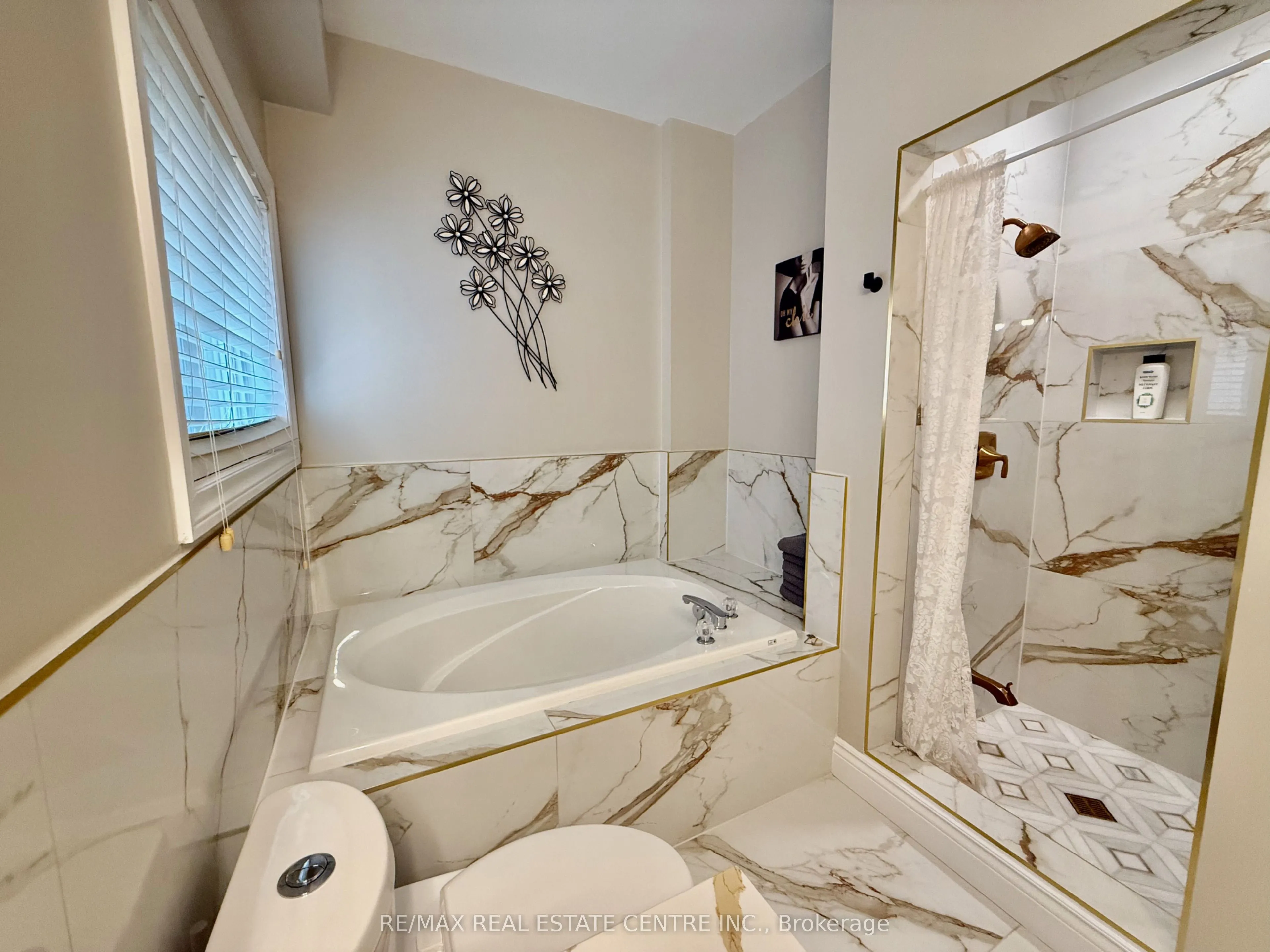 4273 Hickory Drive