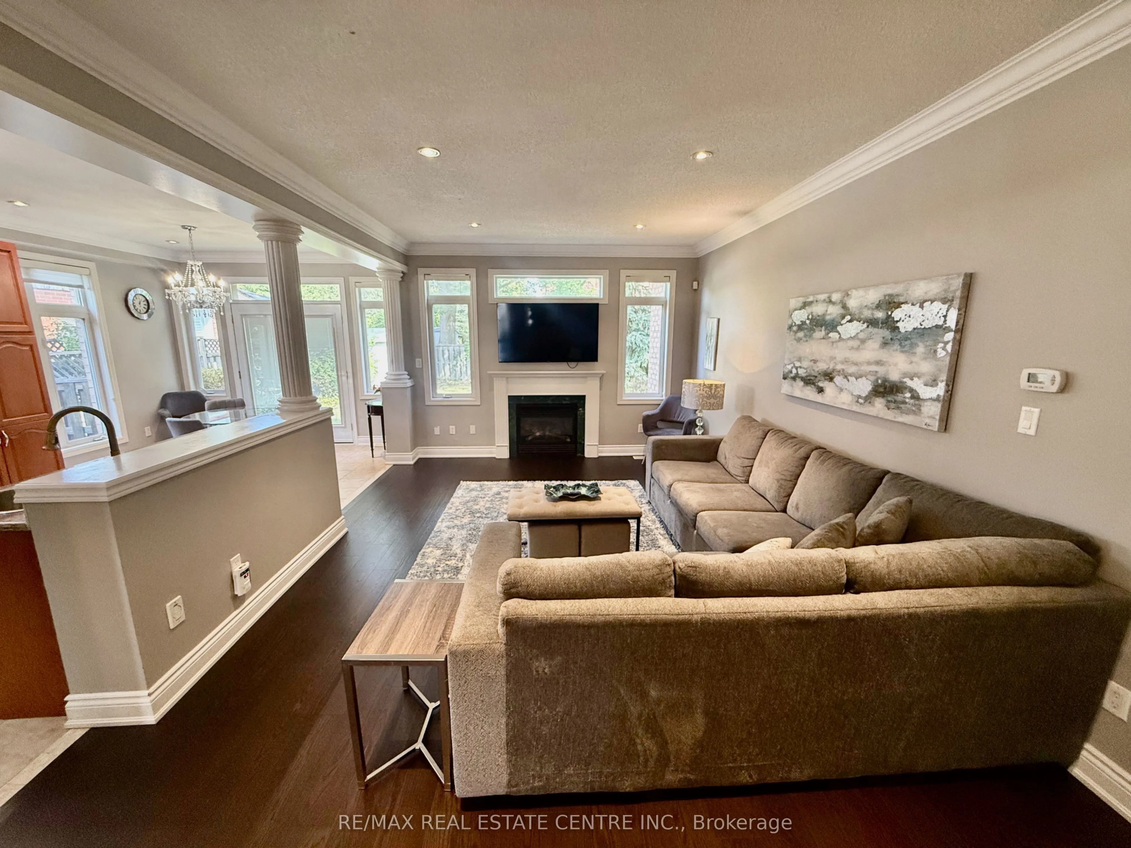4273 Hickory Drive