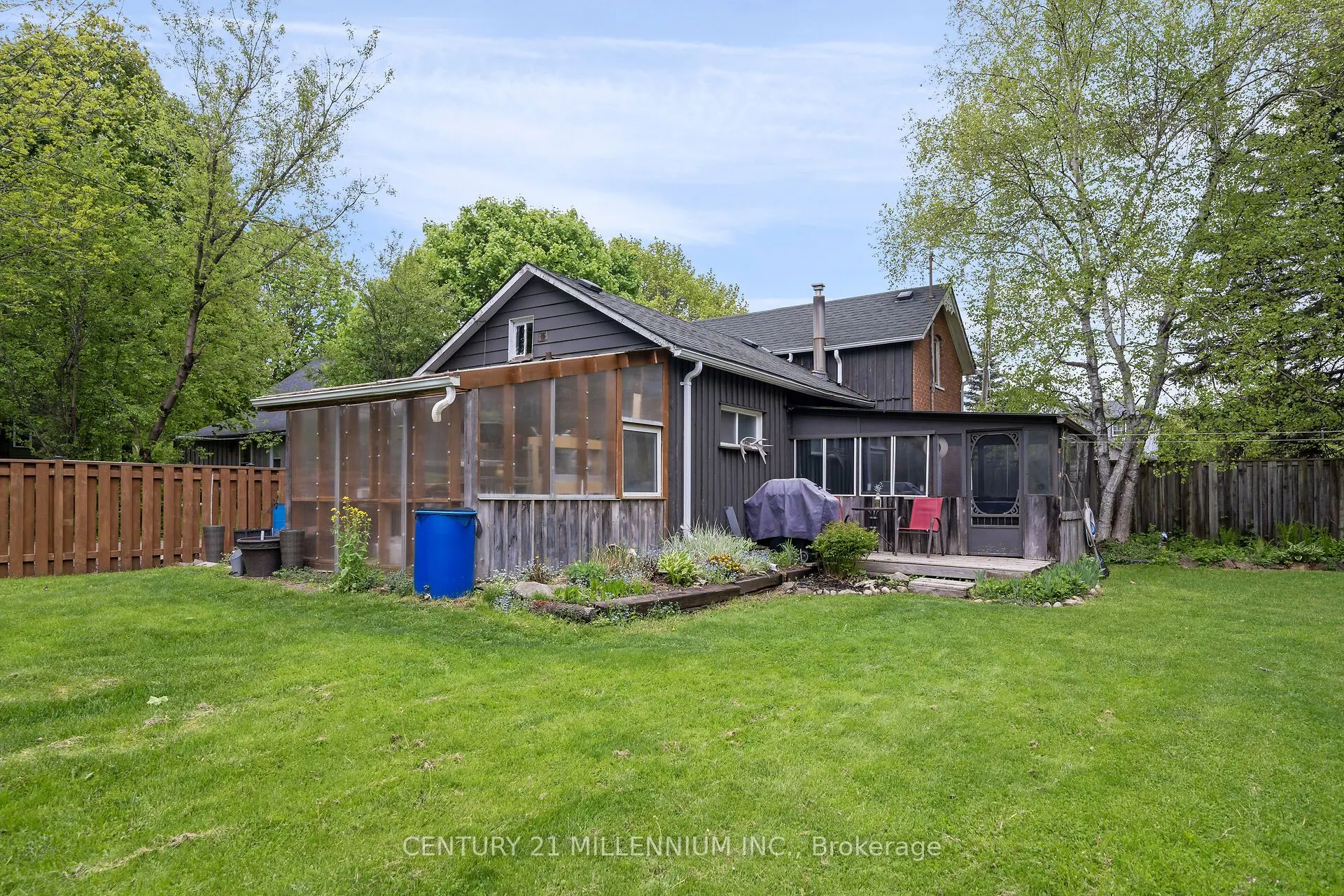 1551 Queen Street E