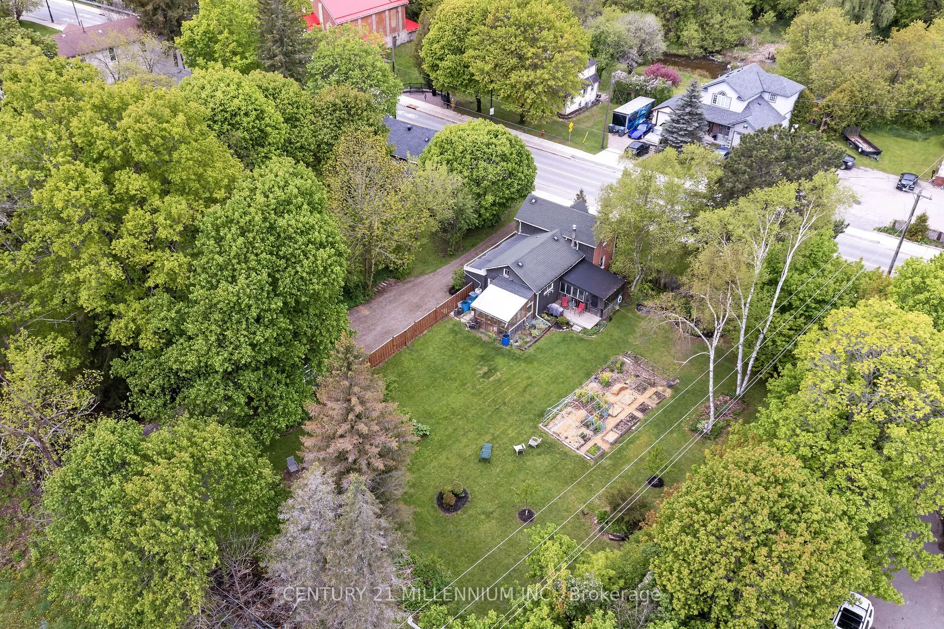 1551 Queen Street E