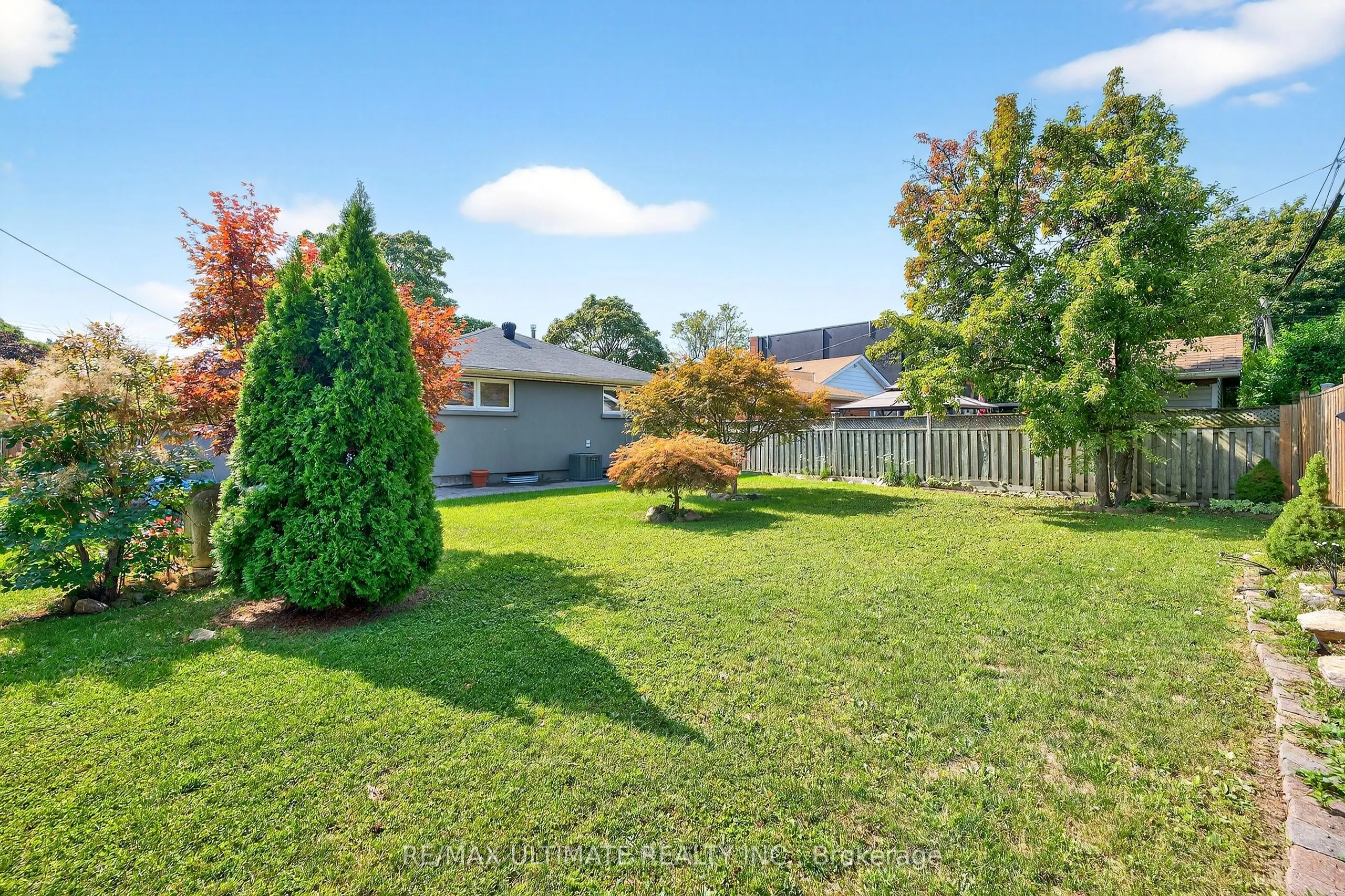18 Courtwright Road