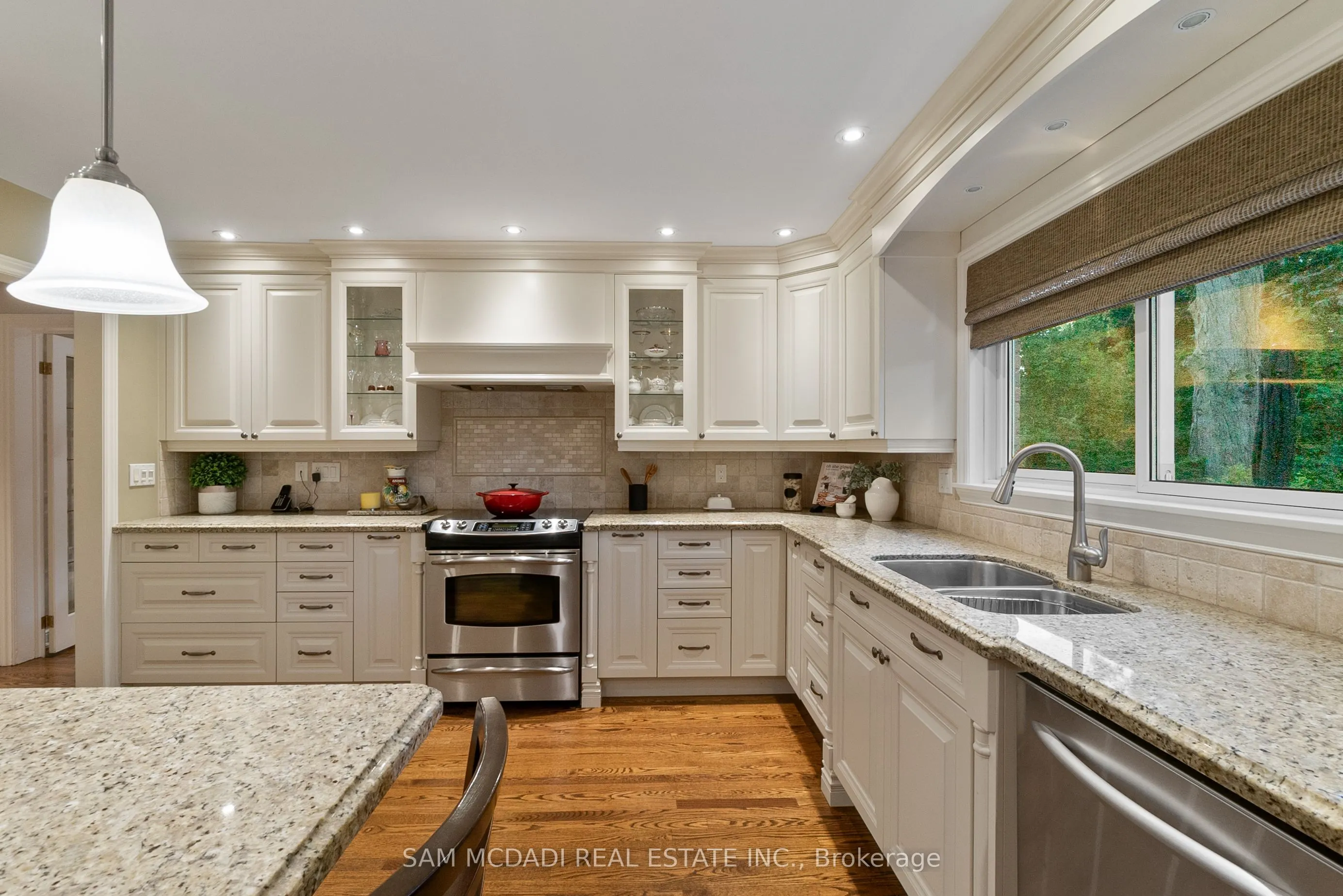 1383 Watersedge Road