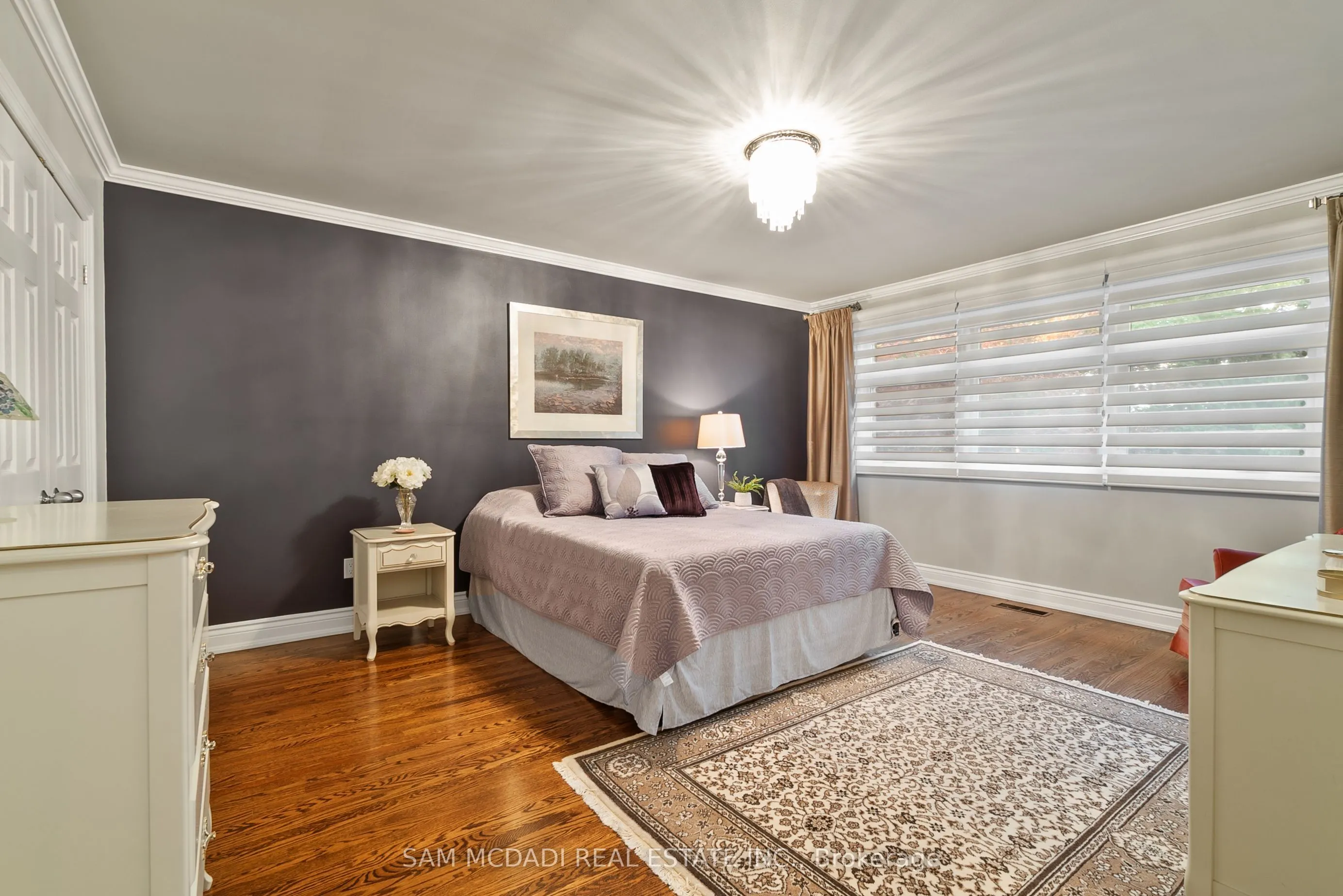 1383 Watersedge Road