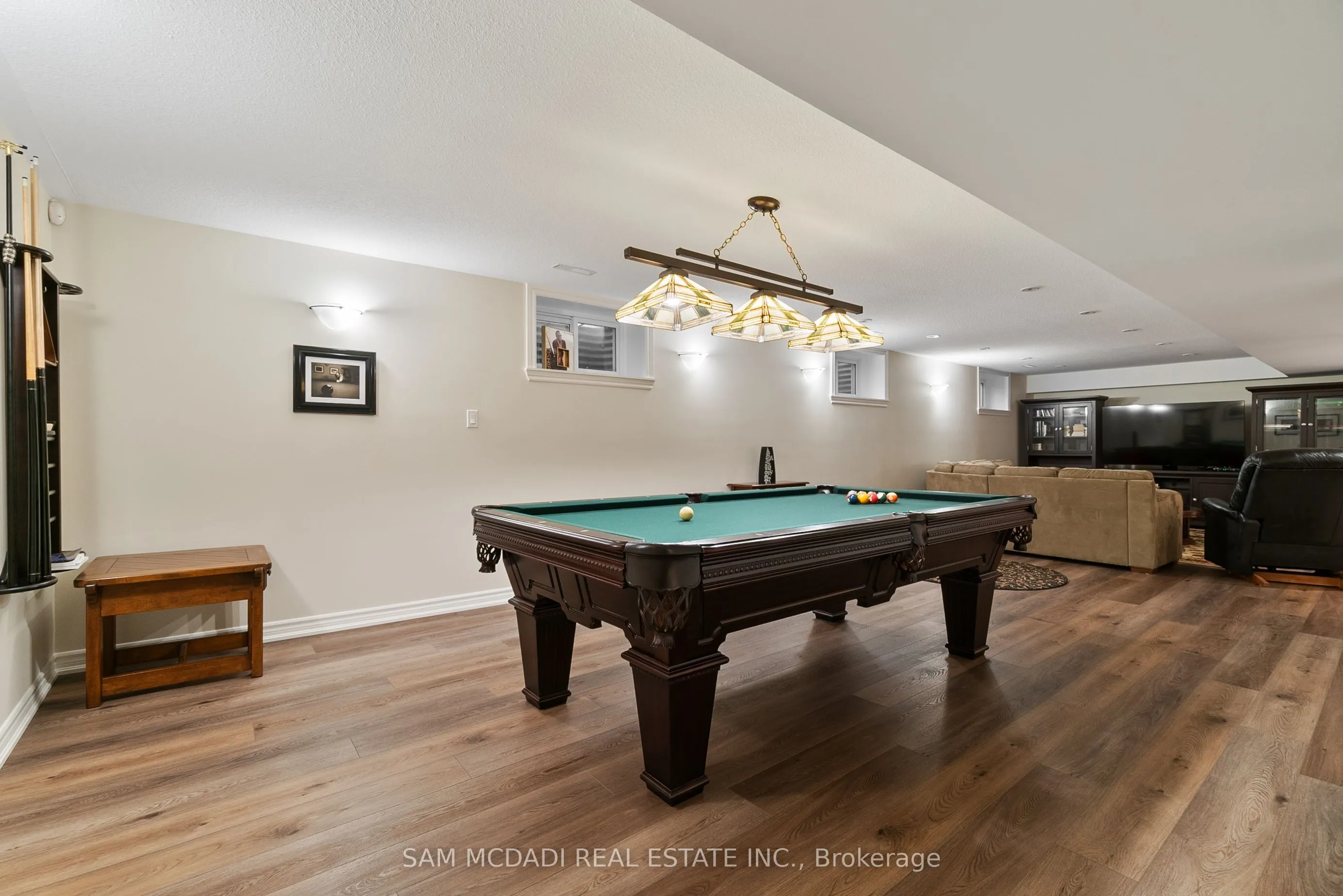 1383 Watersedge Road