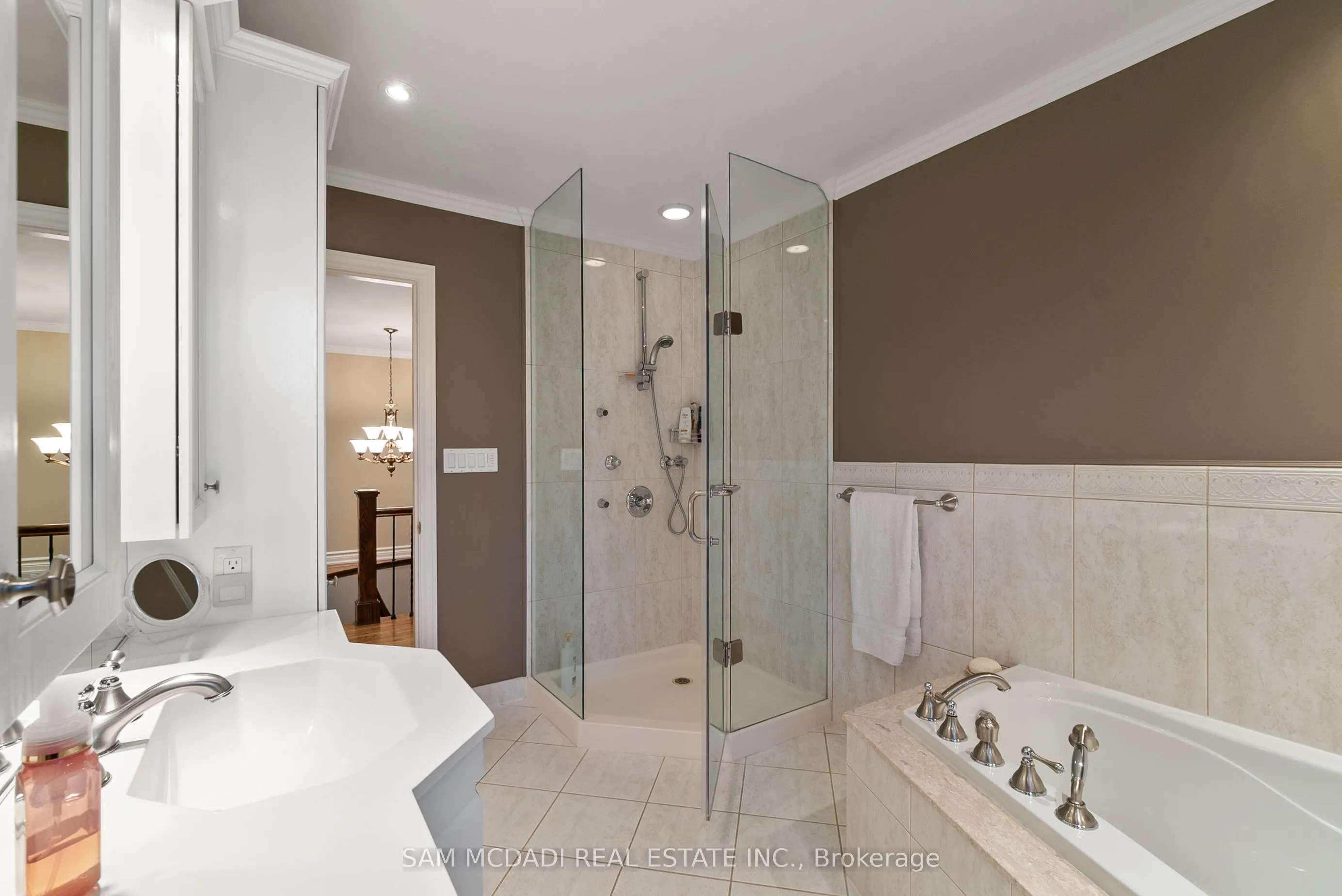 1383 Watersedge Road