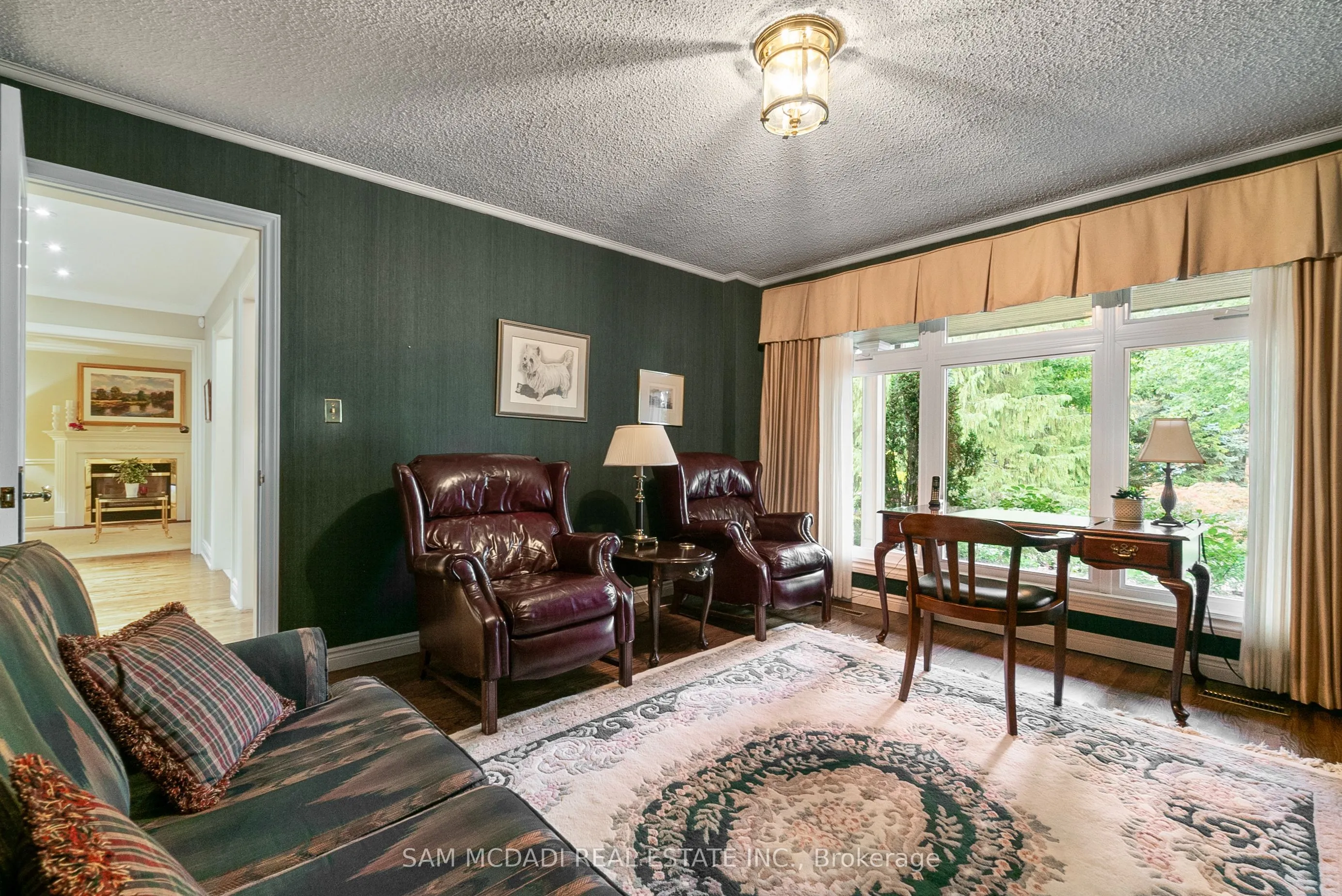 1383 Watersedge Road